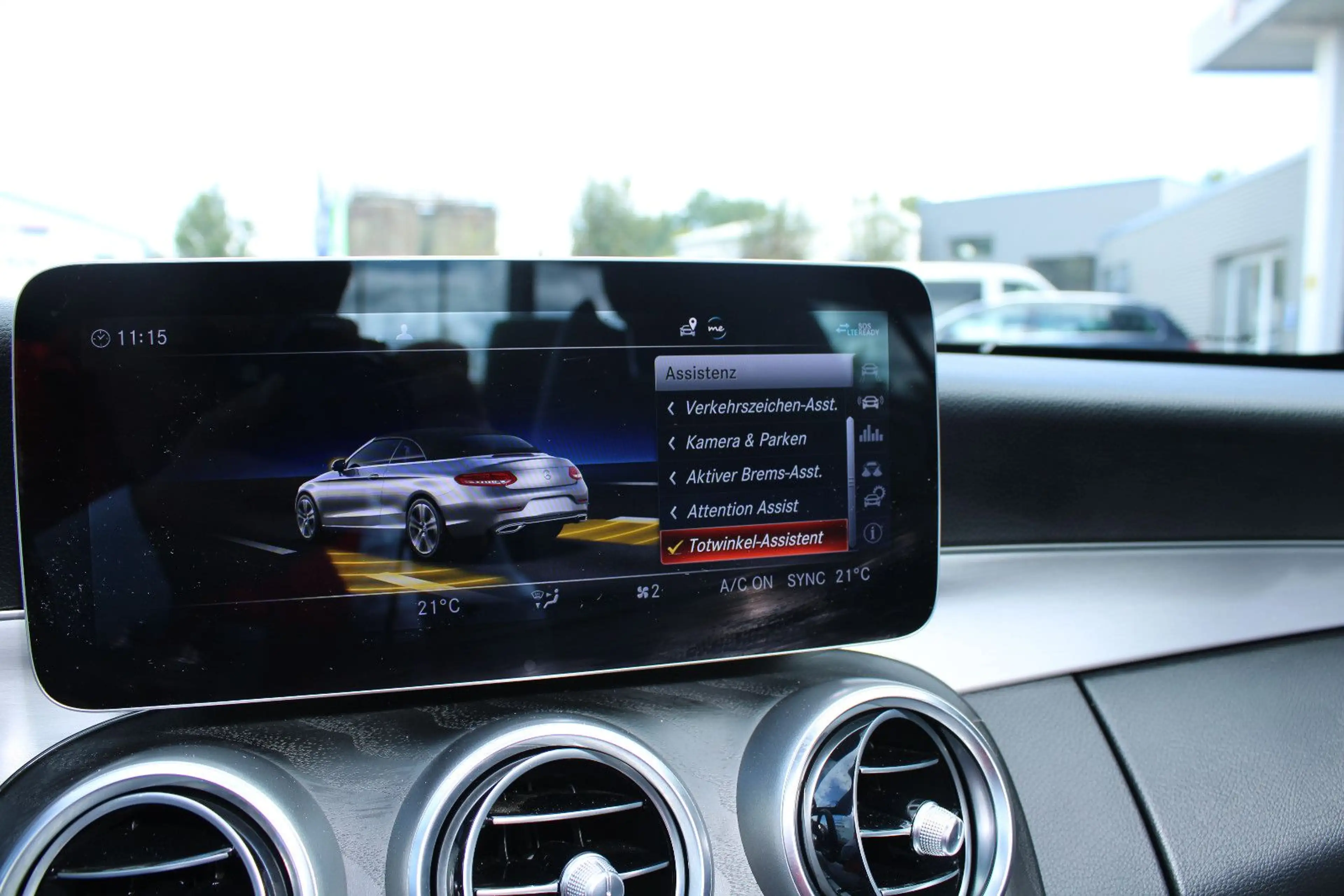 Mercedes-Benz C 200 Cabrio,AMG-Line,LED,Distronic,Sitzbelüftu. — photo 30