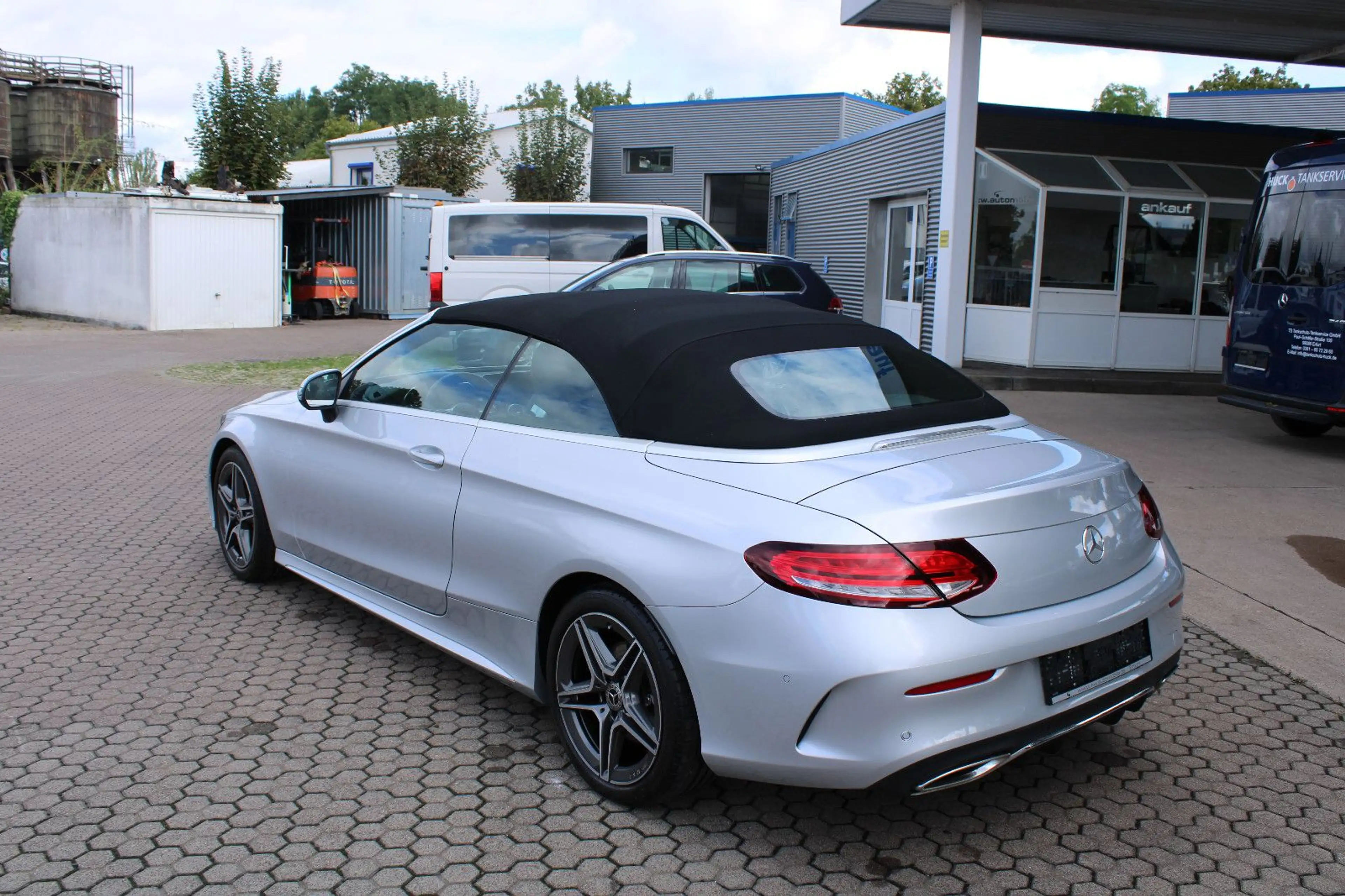 Mercedes-Benz C 200 Cabrio,AMG-Line,LED,Distronic,Sitzbelüftu. — photo 3