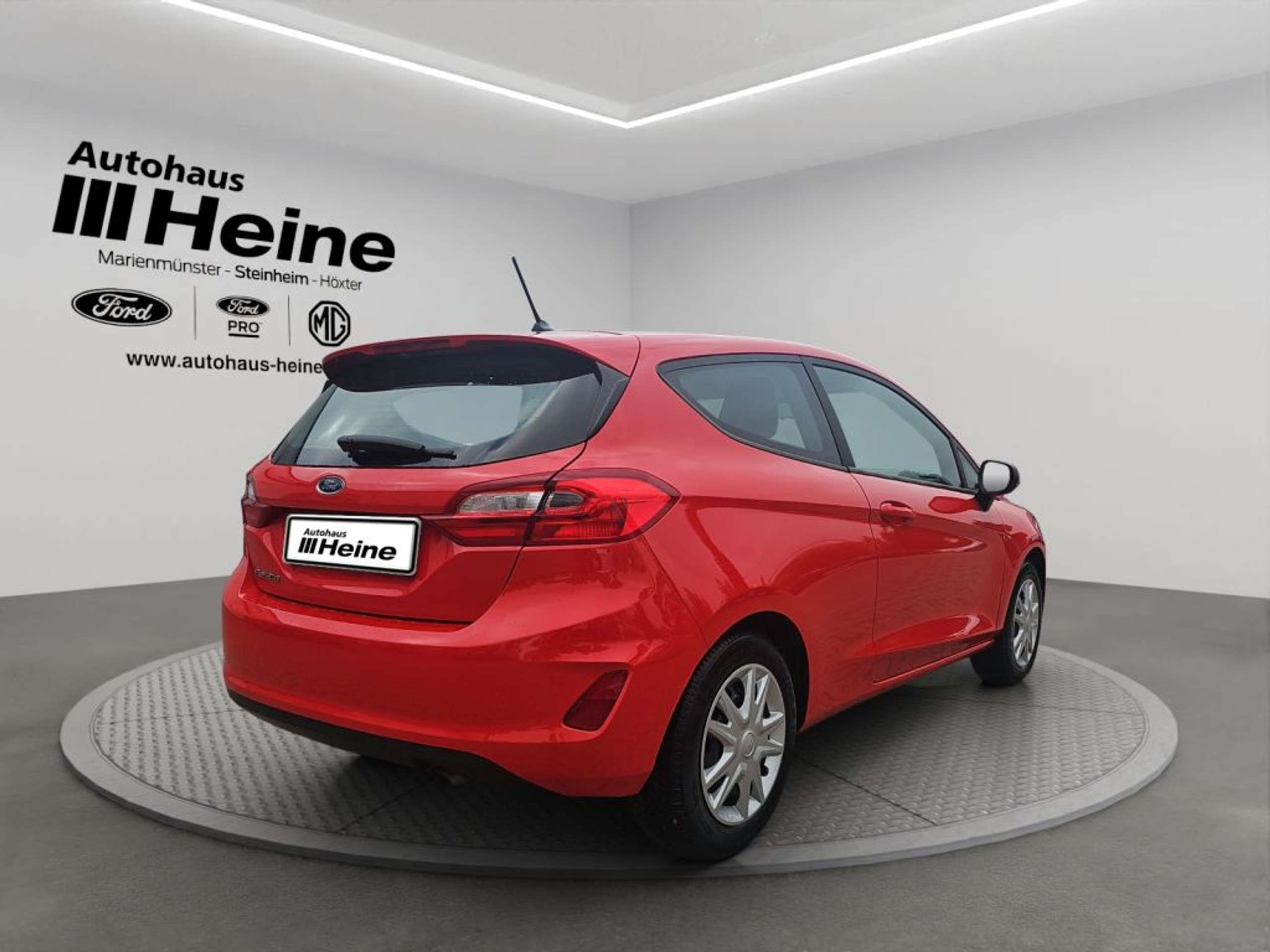 Fahrzeugabbildung Ford Fiesta 1.1 S&S TREND - mit KI generiert/bearbeitet