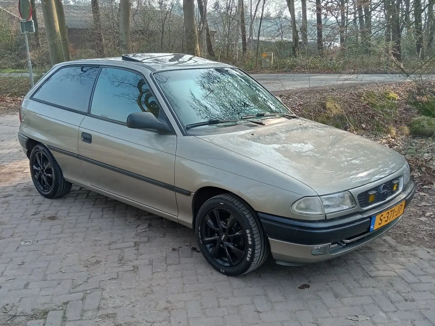 Opel Astra Astra 1.4i L Bej - 1