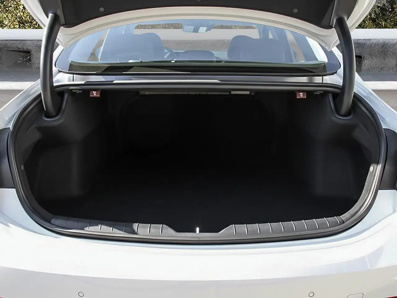Hyundai SONATA снимка Hyundai SONATA