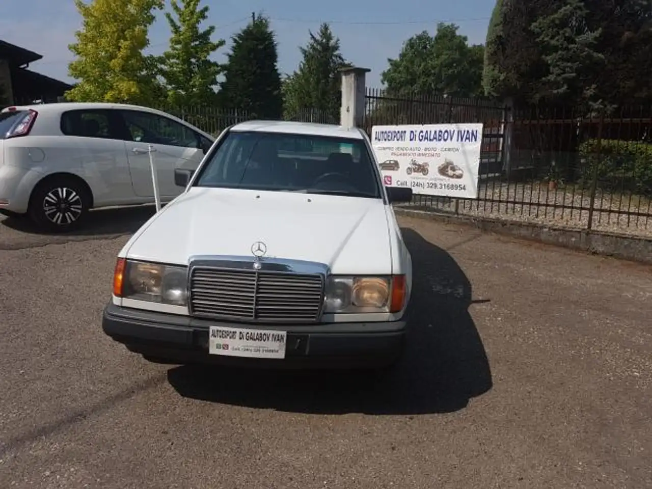 Mercedes-Benz E 200