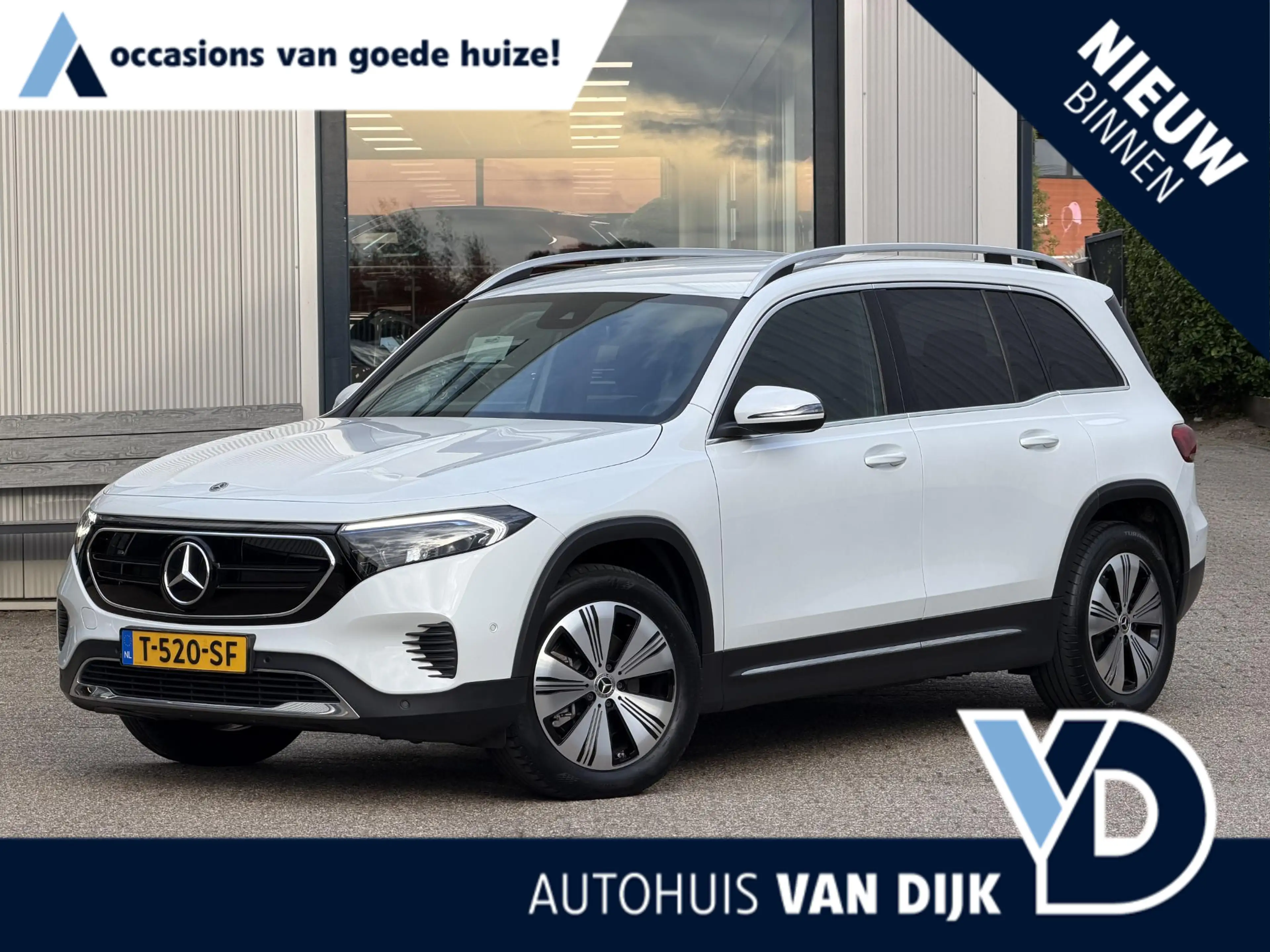 Mercedes-Benz EQB 250 Business Line 67 kWh | NL-Auto/Carplay/Privacy Gla