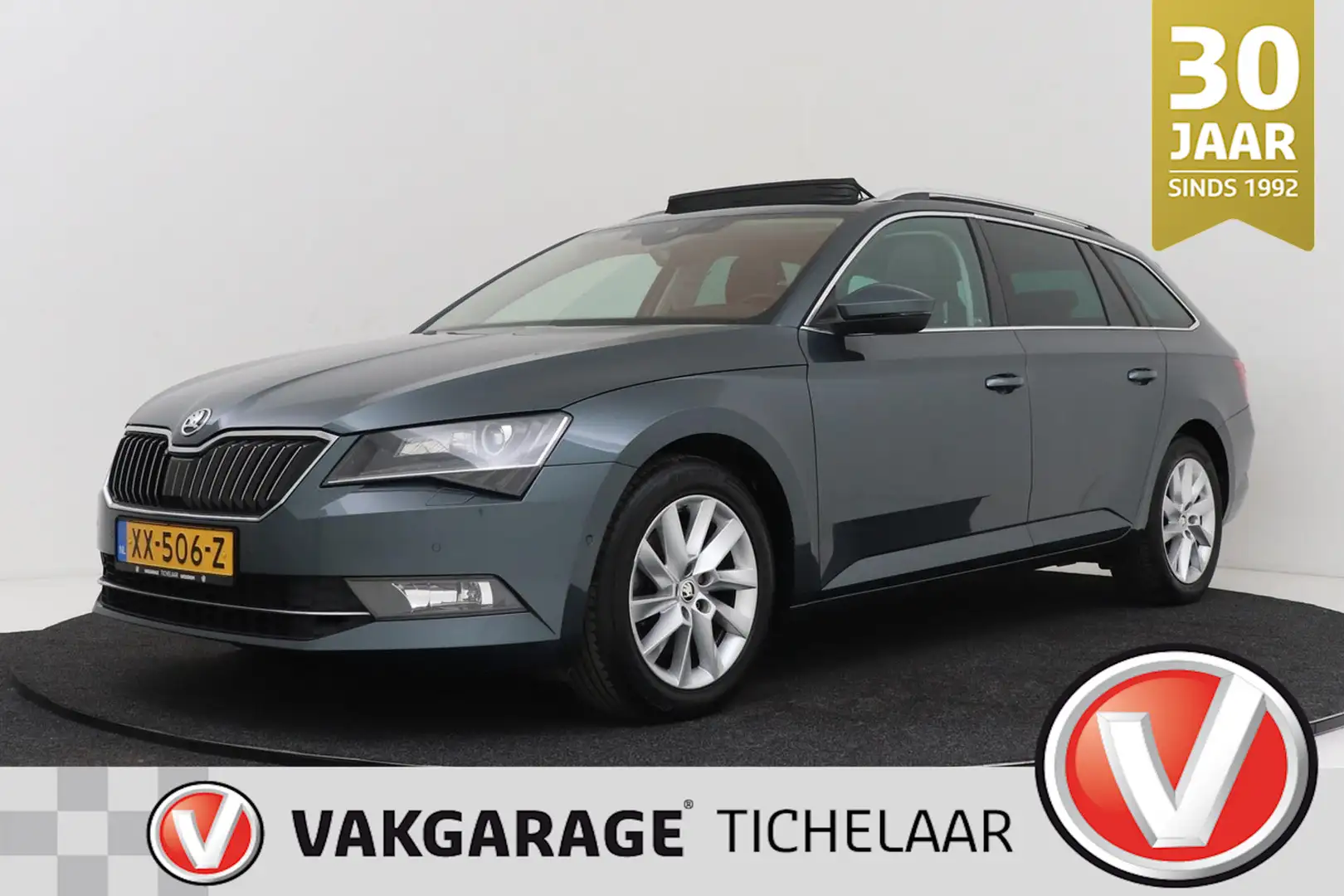 Skoda Superb Combi 1.5 TSI ACT Style Business | Panoramadak | O Grijs - 1