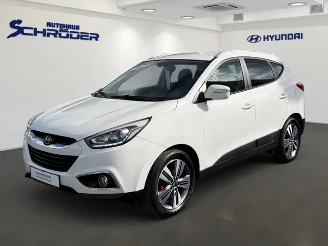 Hyundai iX35 1.7 CRDi FIFA WM Gold Navi Kamera Teilleder Tempom