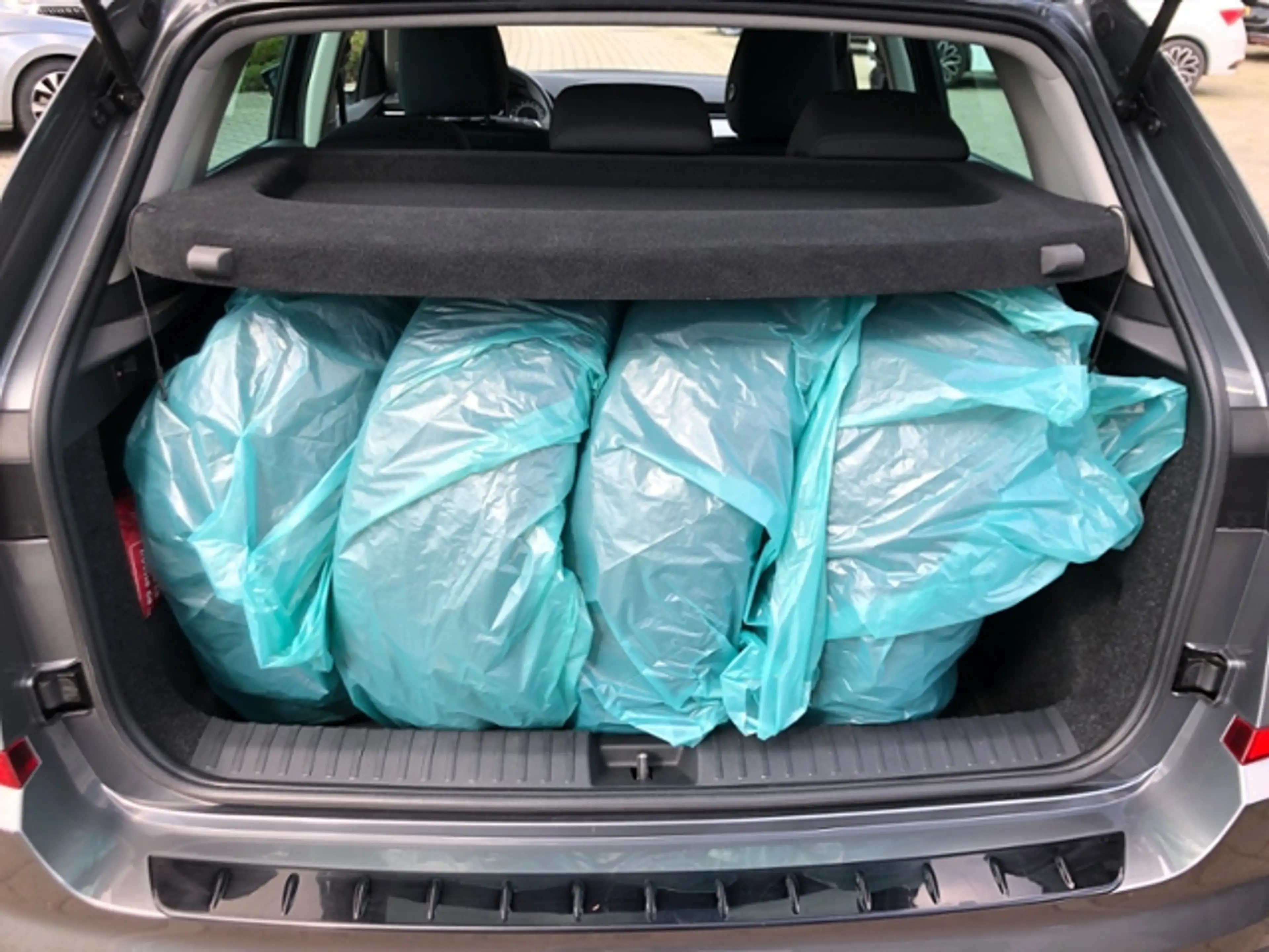 Skoda Kamiq Tour 1.5 TSI AHZV LED SHZ PDC SmartLink — photo 9