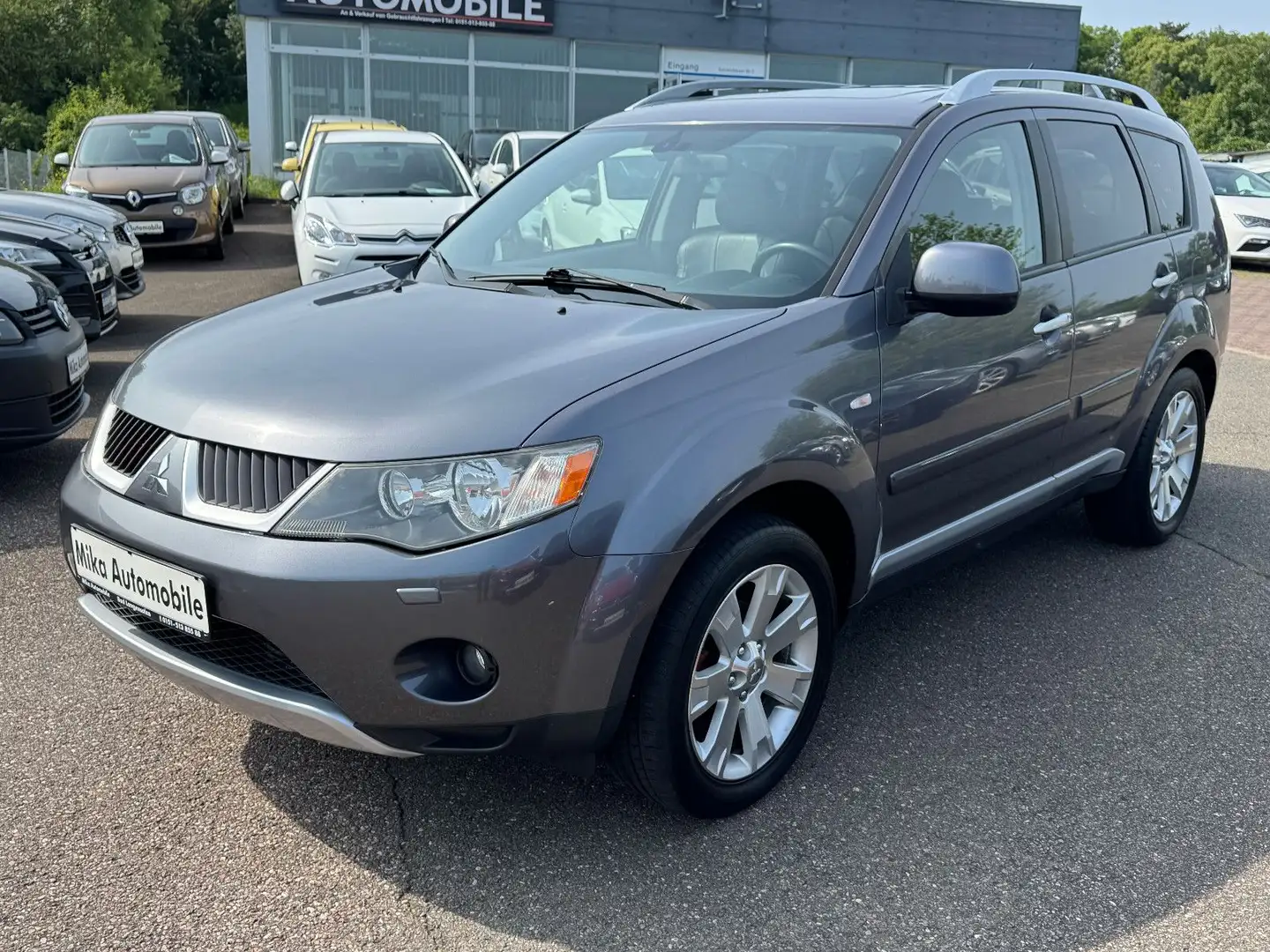 Mitsubishi Outlander 2.2 DI-D Instyle 4x4 Grigio - 1