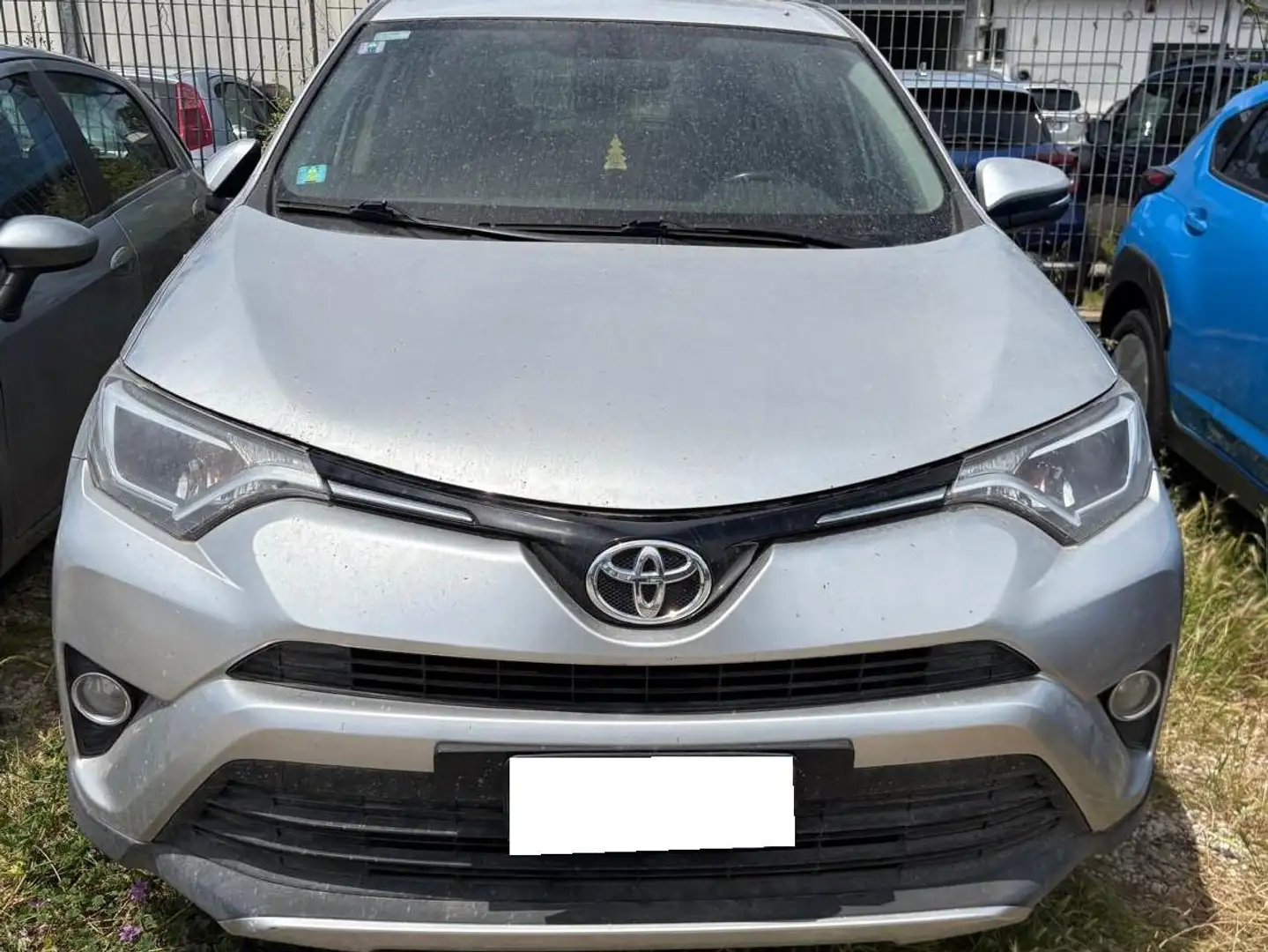 Toyota RAV 4 2.0 d-4d Style 2wd mt *MOTORE ROTTO* Argento - 2