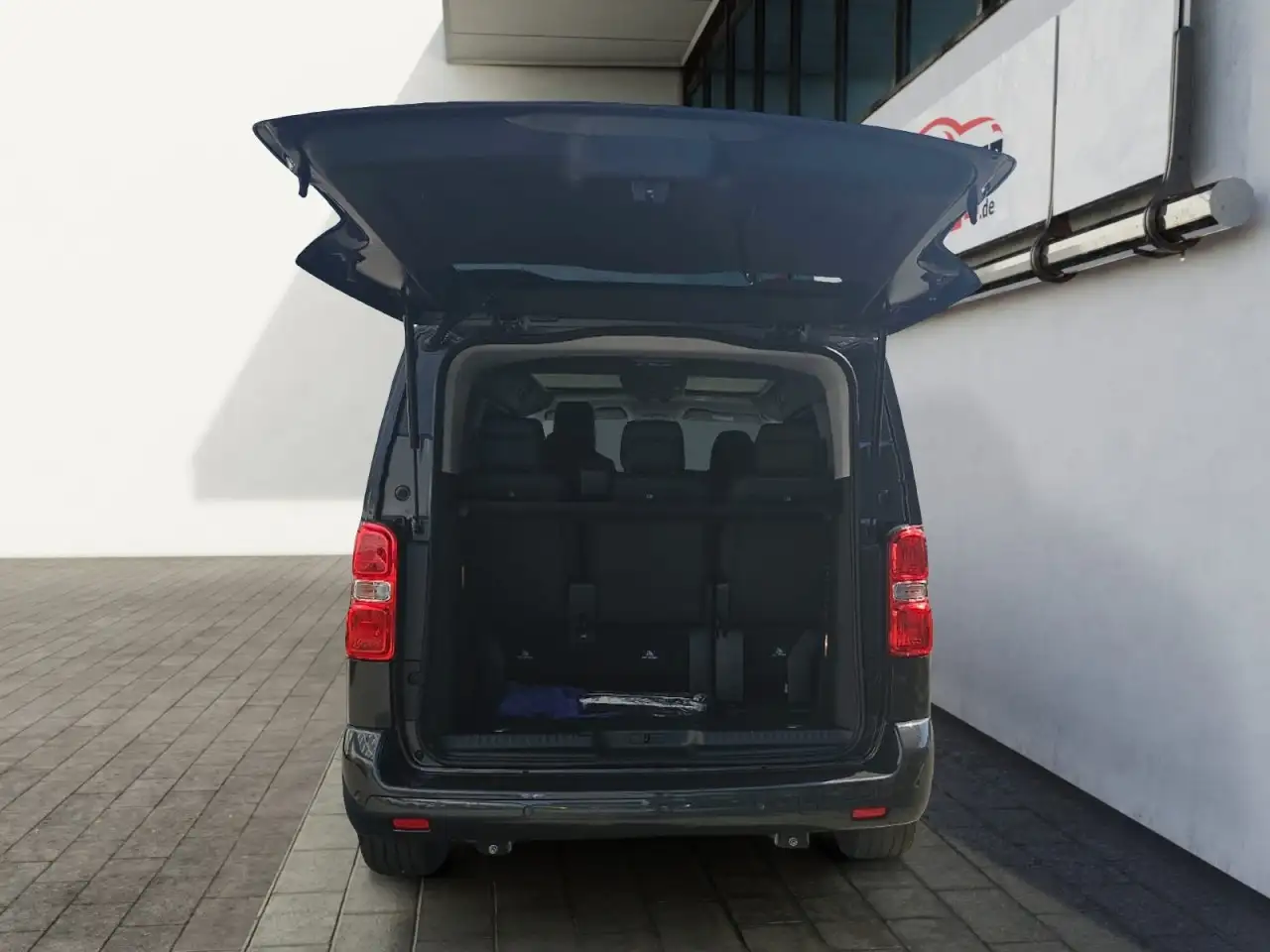 Peugeot Traveller Allure 180 2.2 L2*Vollausstattung*AHK* Klima Navi 13