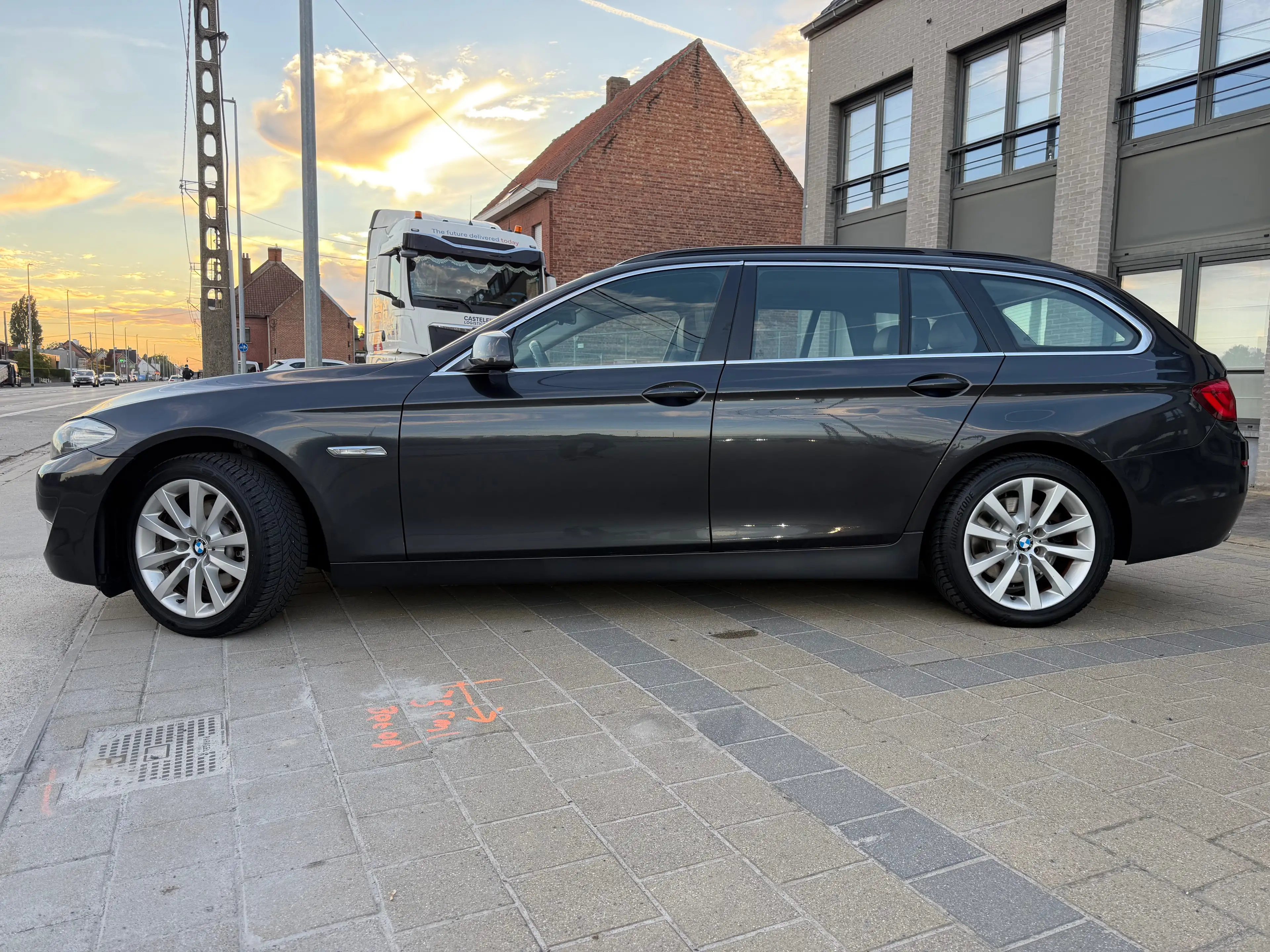 BMW 520 Touring 520d Start/Stop — photo 3
