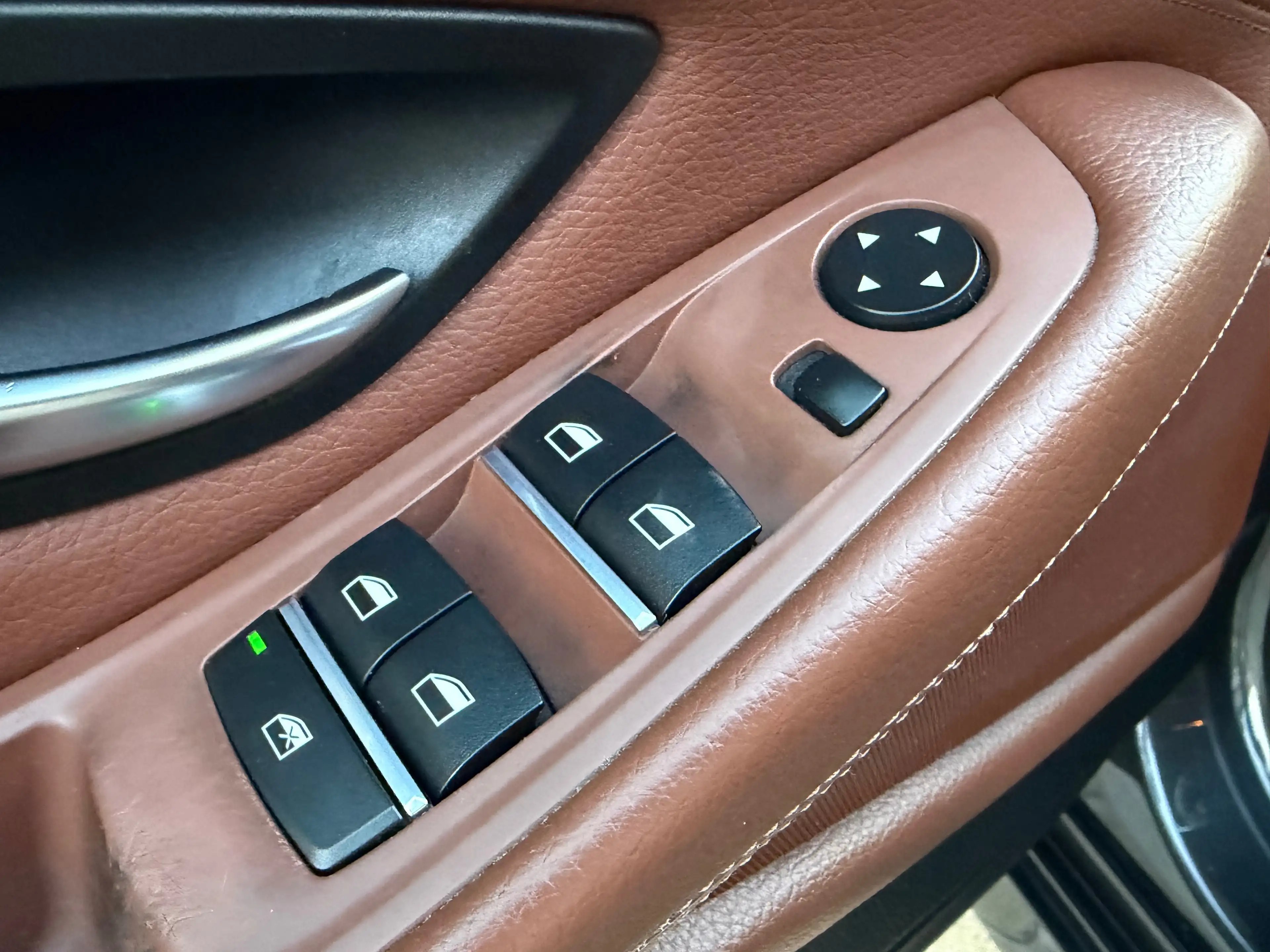 BMW 520 Touring 520d Start/Stop — photo 9