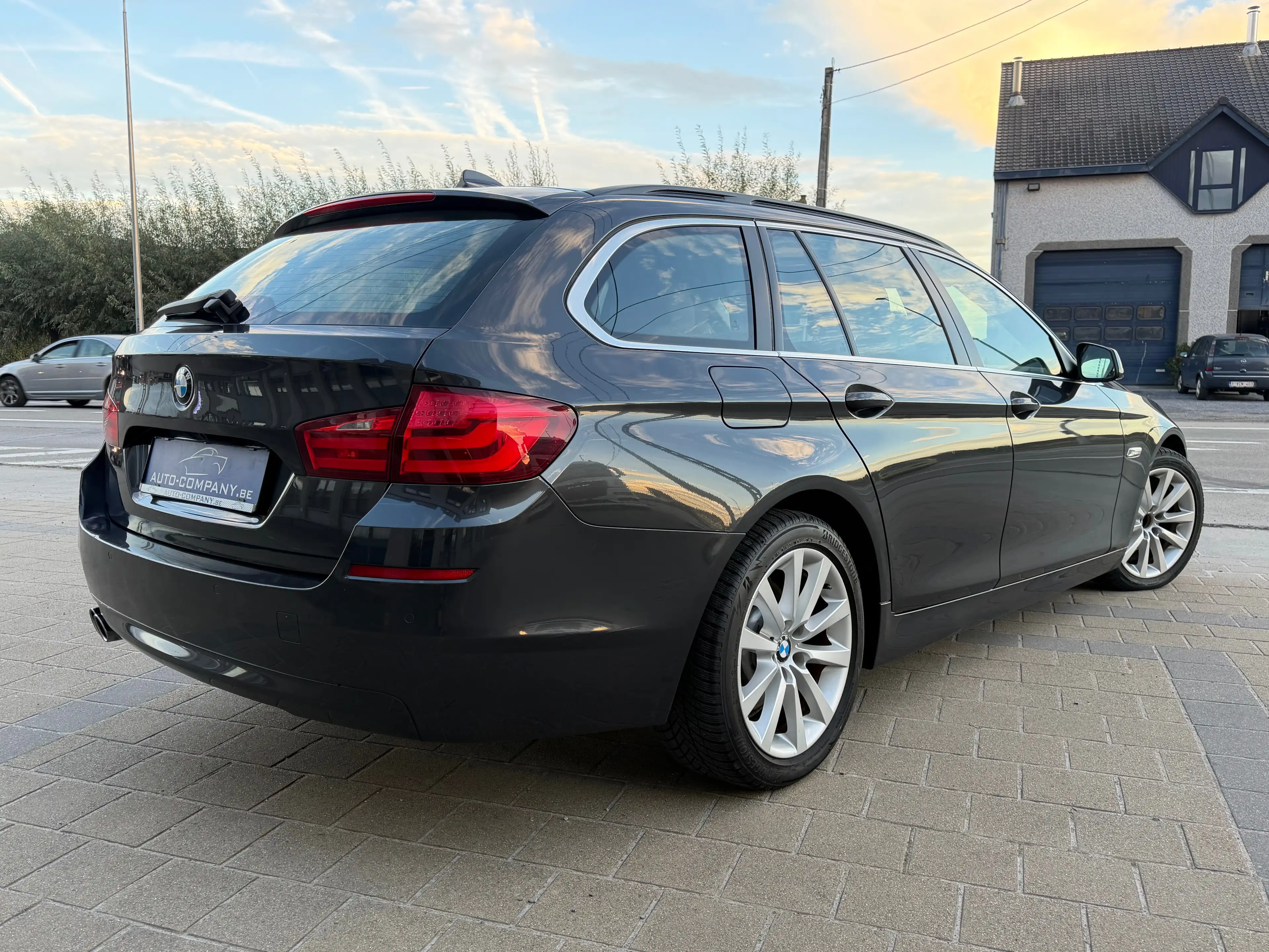 BMW 520 Touring 520d Start/Stop — photo 5
