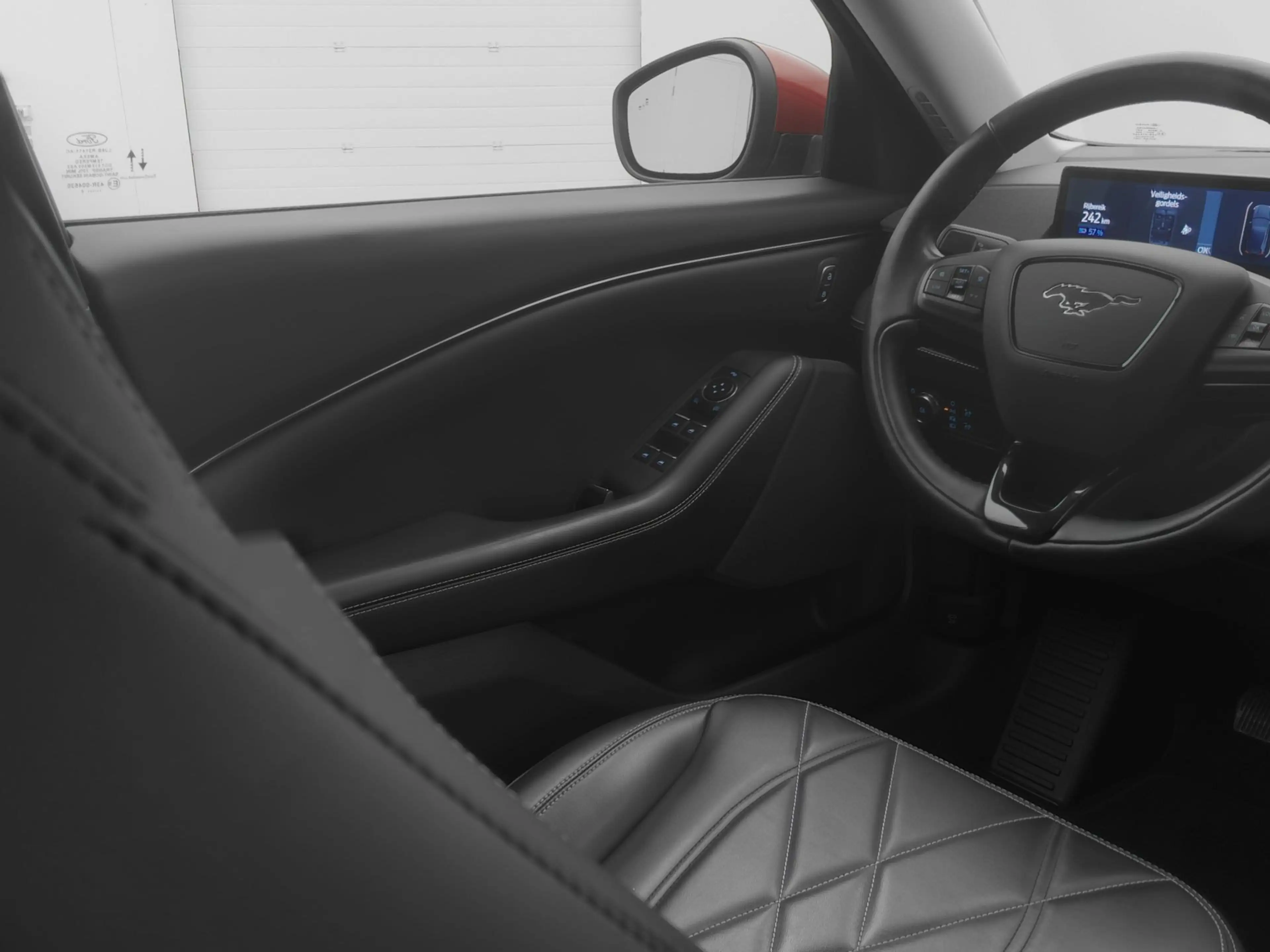 Ford Mustang Mach-E RWD 75 kWh | ADAPTIVE | STOEL- EN STUURVERW. — photo 12