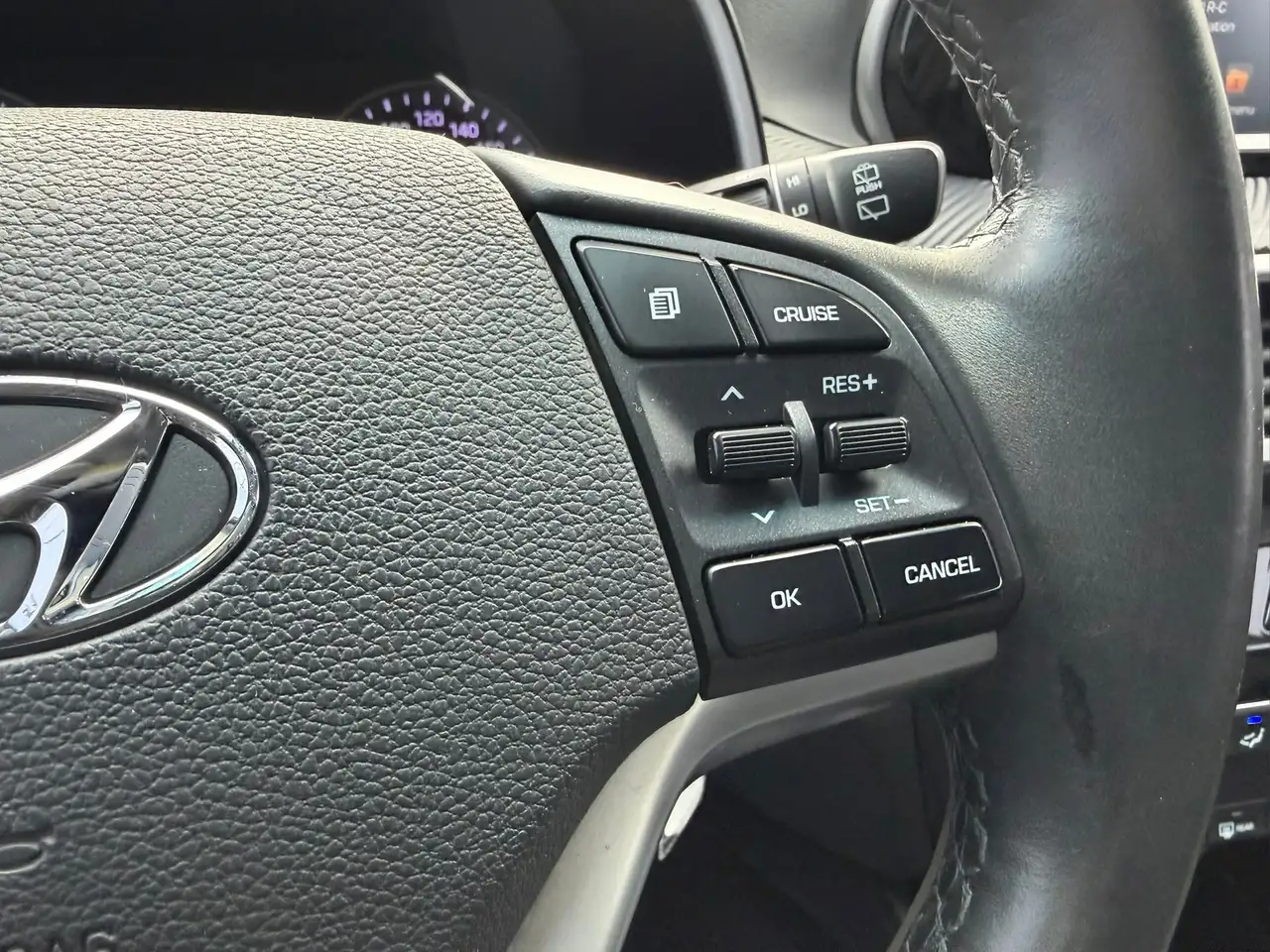 Hyundai TUCSON снимка Hyundai TUCSON
