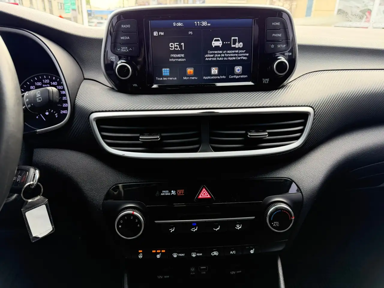Hyundai TUCSON снимка Hyundai TUCSON