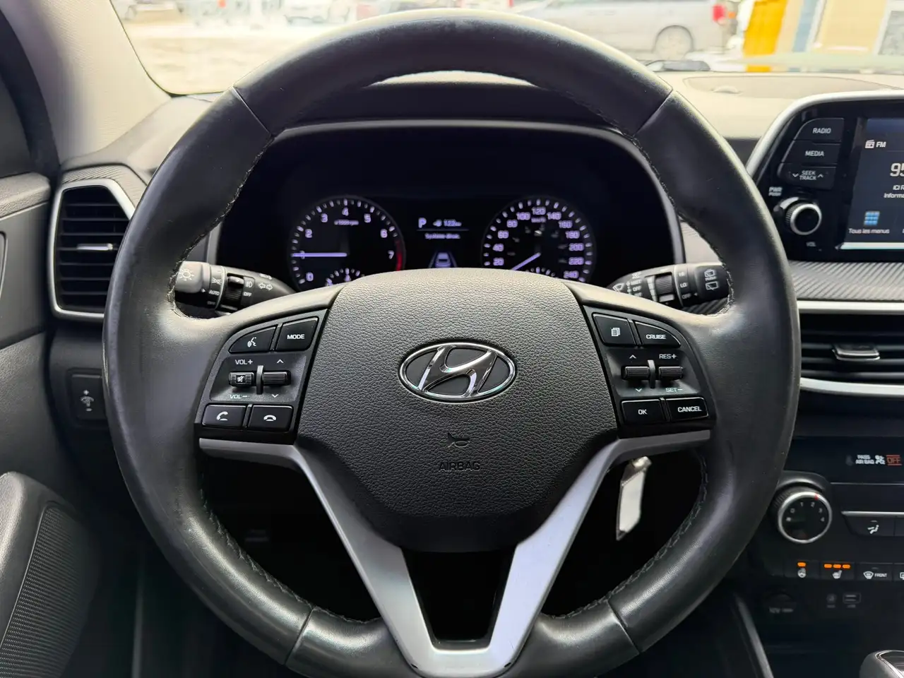 Hyundai TUCSON снимка Hyundai TUCSON