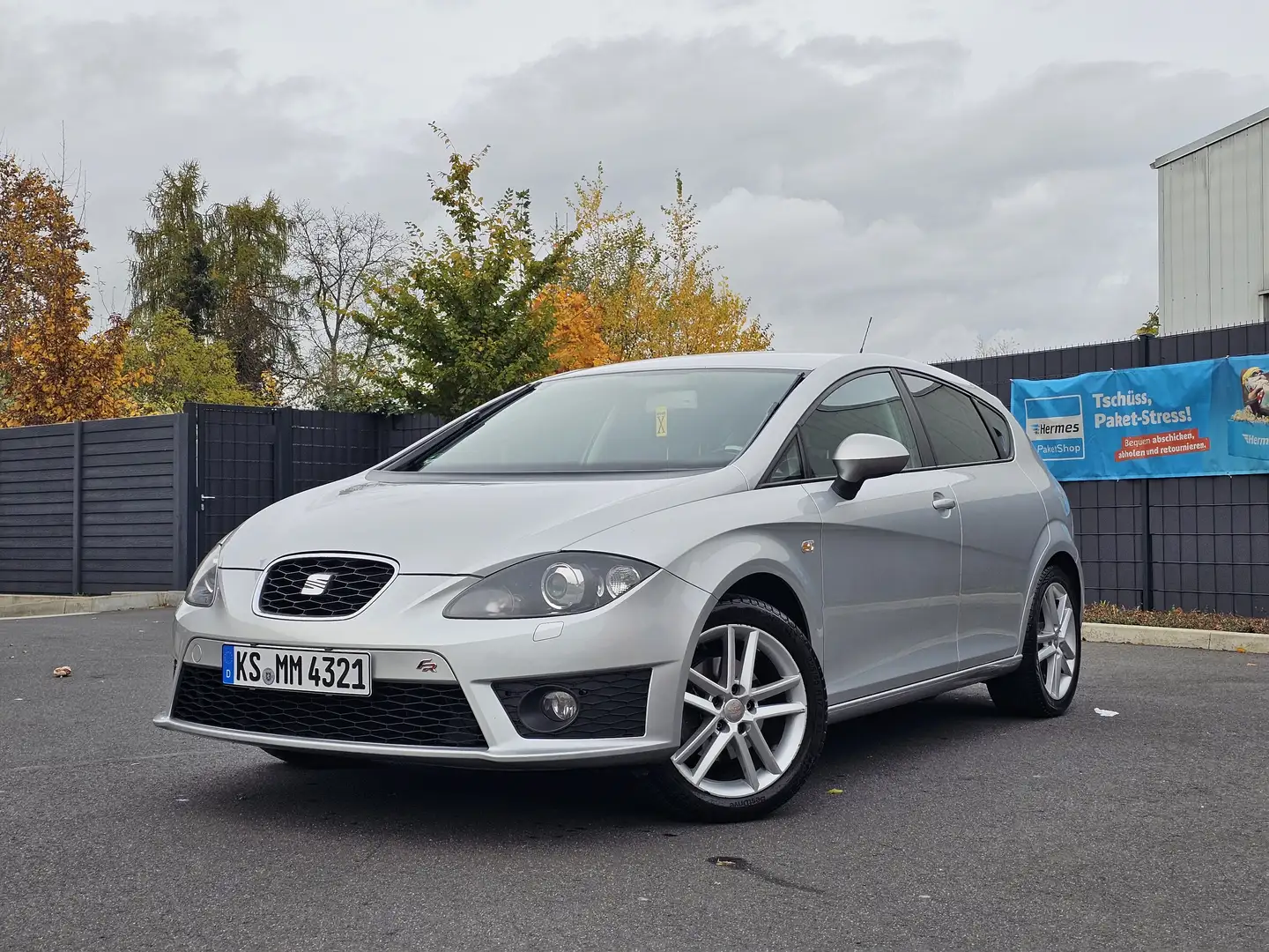 SEAT Leon FR + Ambientebeleuchtung - 1