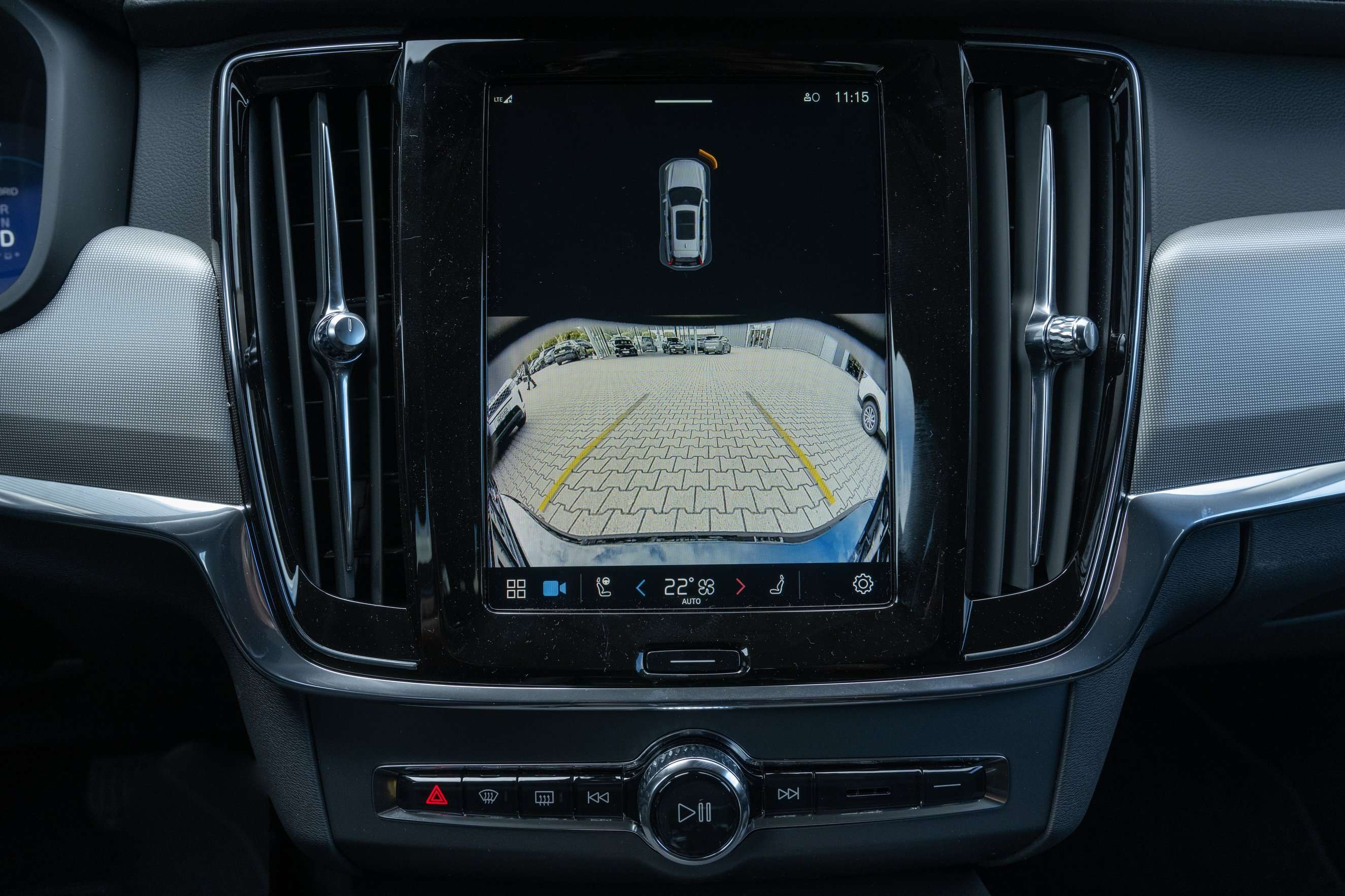 Volvo V90