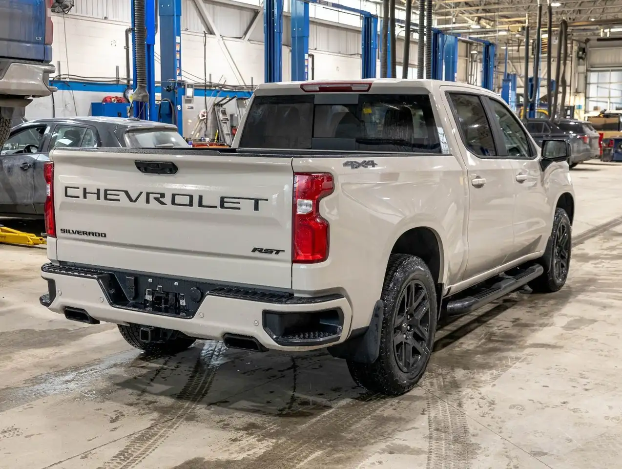 Chevrolet Silverado 1500 снимка Chevrolet Silverado 1500
