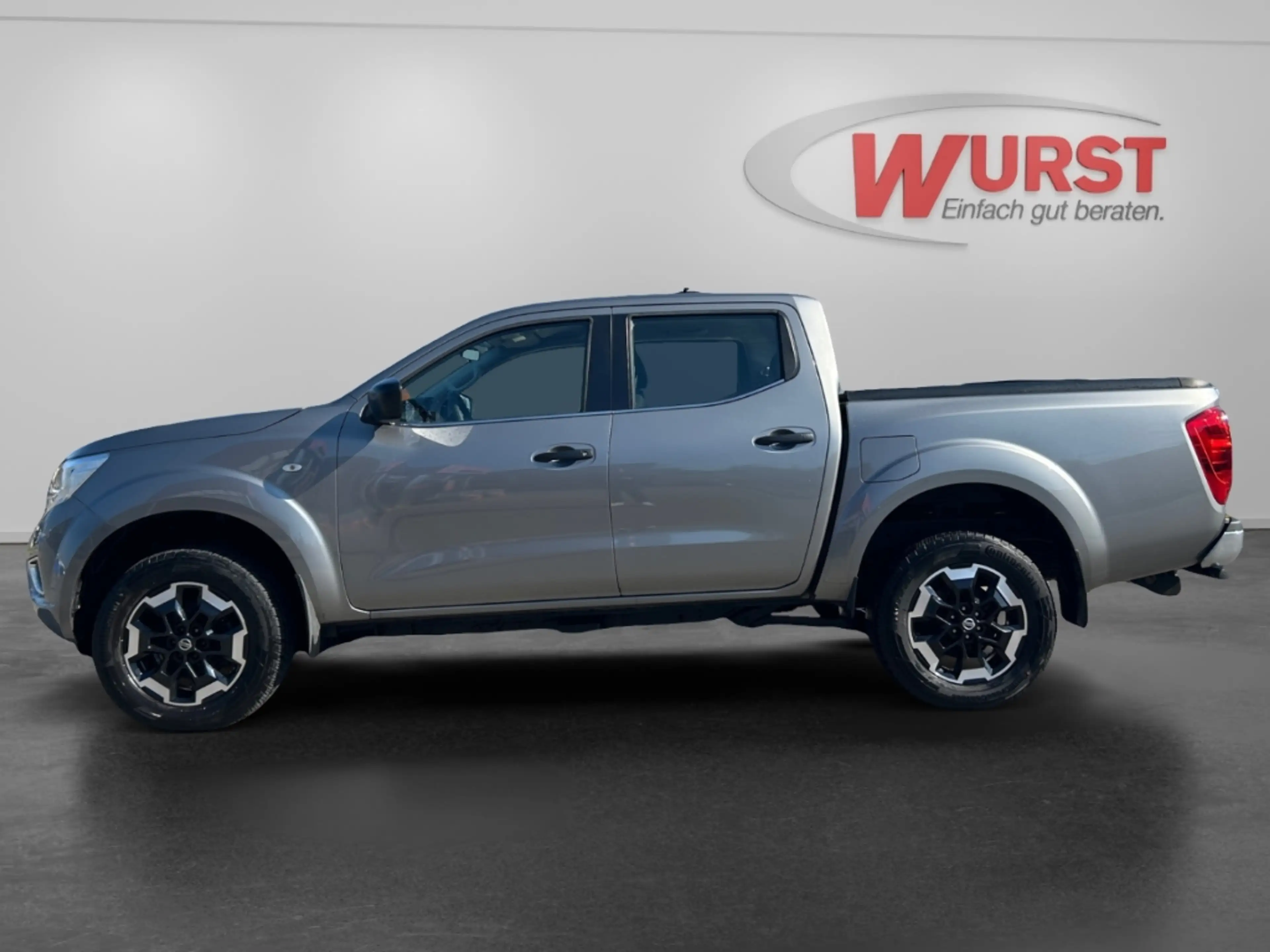 Nissan Navara NP300 Acenta Double Cab 4x4 AHK Sperrdiff. DAB SHZ — photo 2
