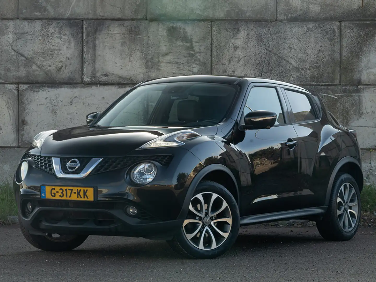 Nissan Juke 1.2 DIG-T Tekna | 2016 | Leder | Pano | 360° Cam. Zwart - 1