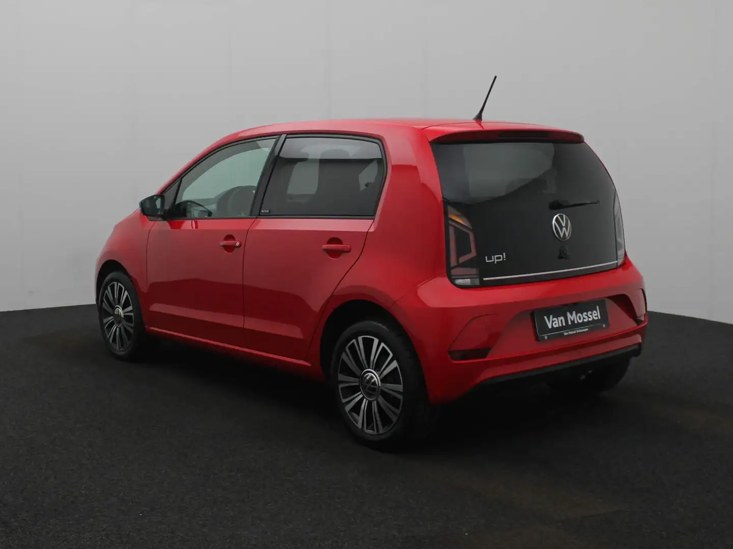 Volkswagen up! 1.0 | Parkeersensoren  | Stoelverwarming | Camera Red - 2