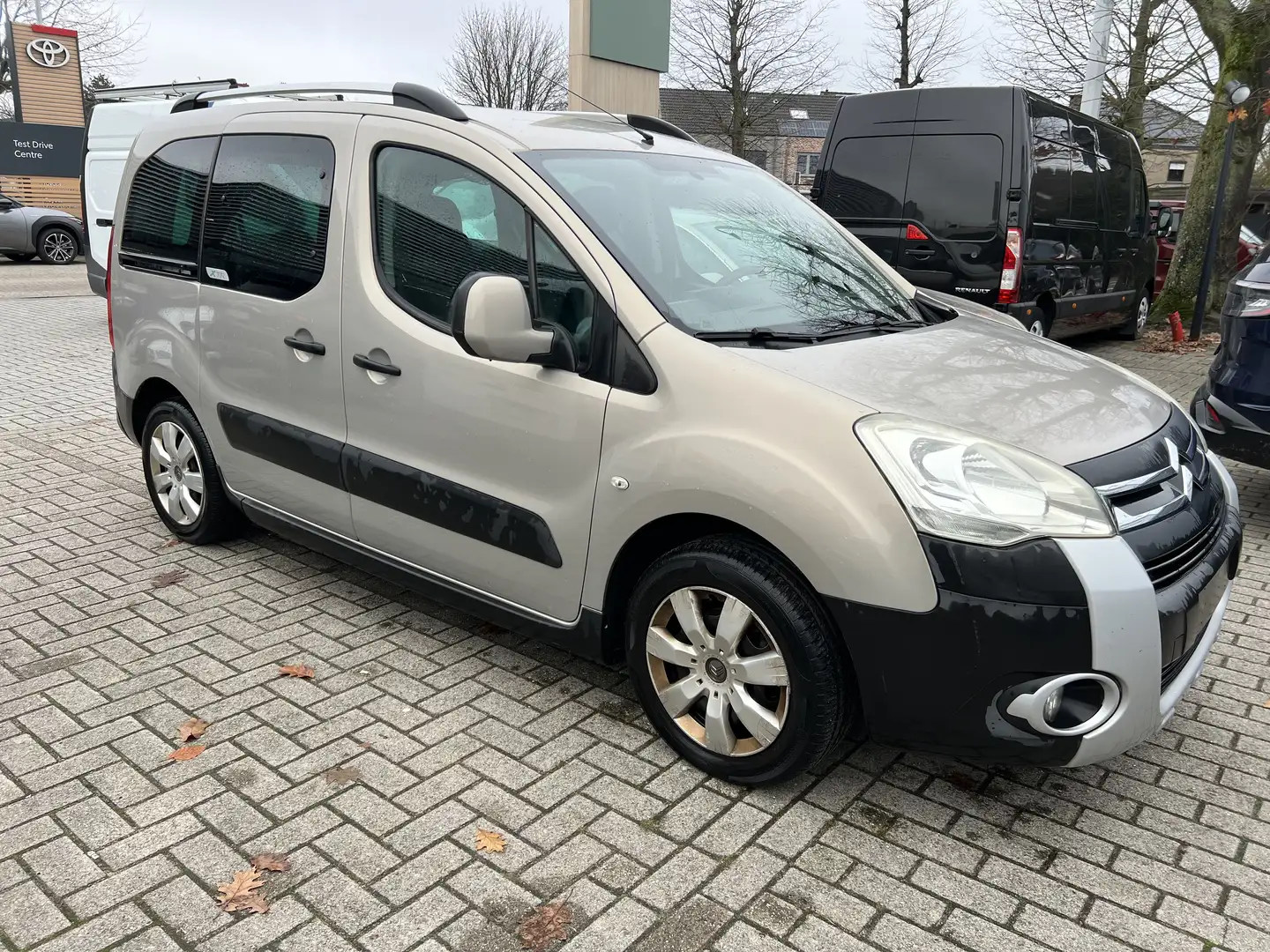 Citroen Berlingo 1.6 HDi 90cv XTR -MARCHAND Beige - 1