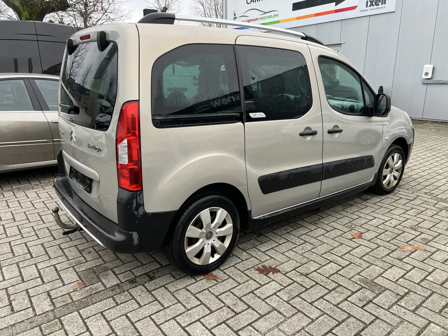 Citroen Berlingo 1.6 HDi 90cv XTR -MARCHAND Beige - 2