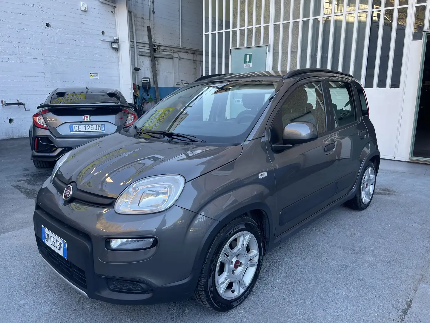 Fiat Panda Panda 1.0 firefly hybrid City Cross PREZZO REALE Gris - 1