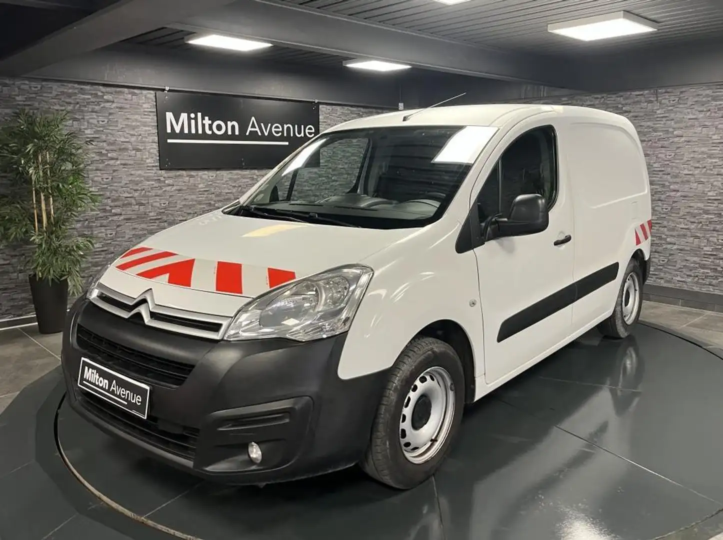Citroen Berlingo Berlingo 1.6 BlueHDi - 100  M Club Blanc - 1