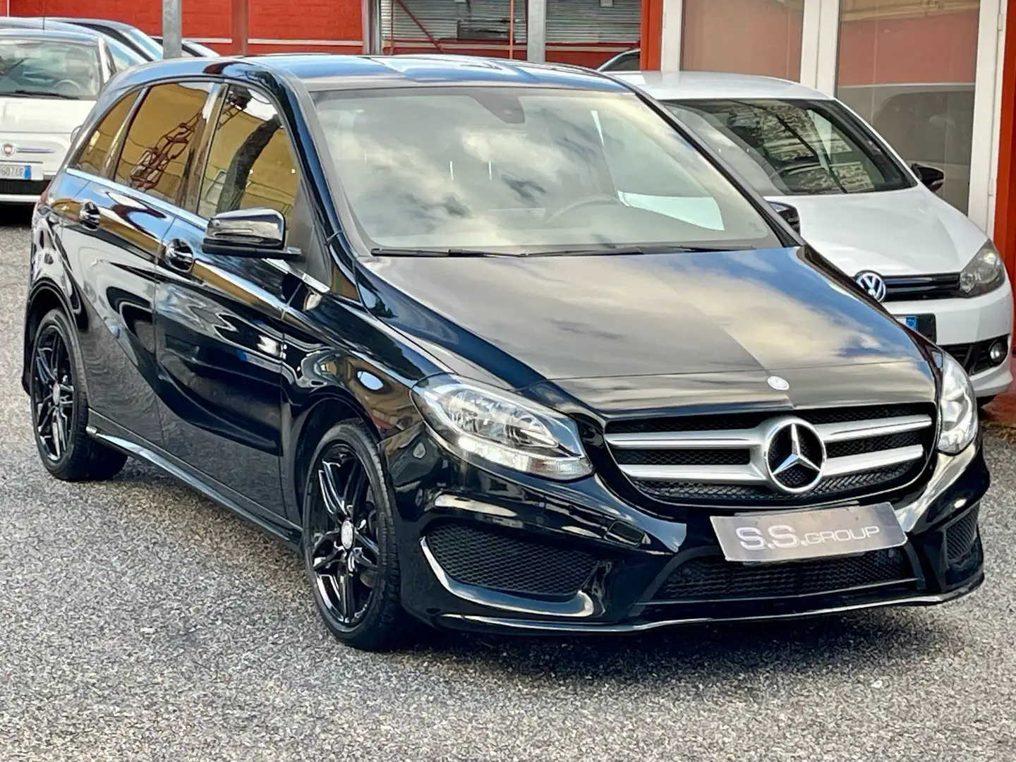 Mercedes-Benz B 200 d (cdi) Executive/unipro/automatica/amg/rate/ Black - 1