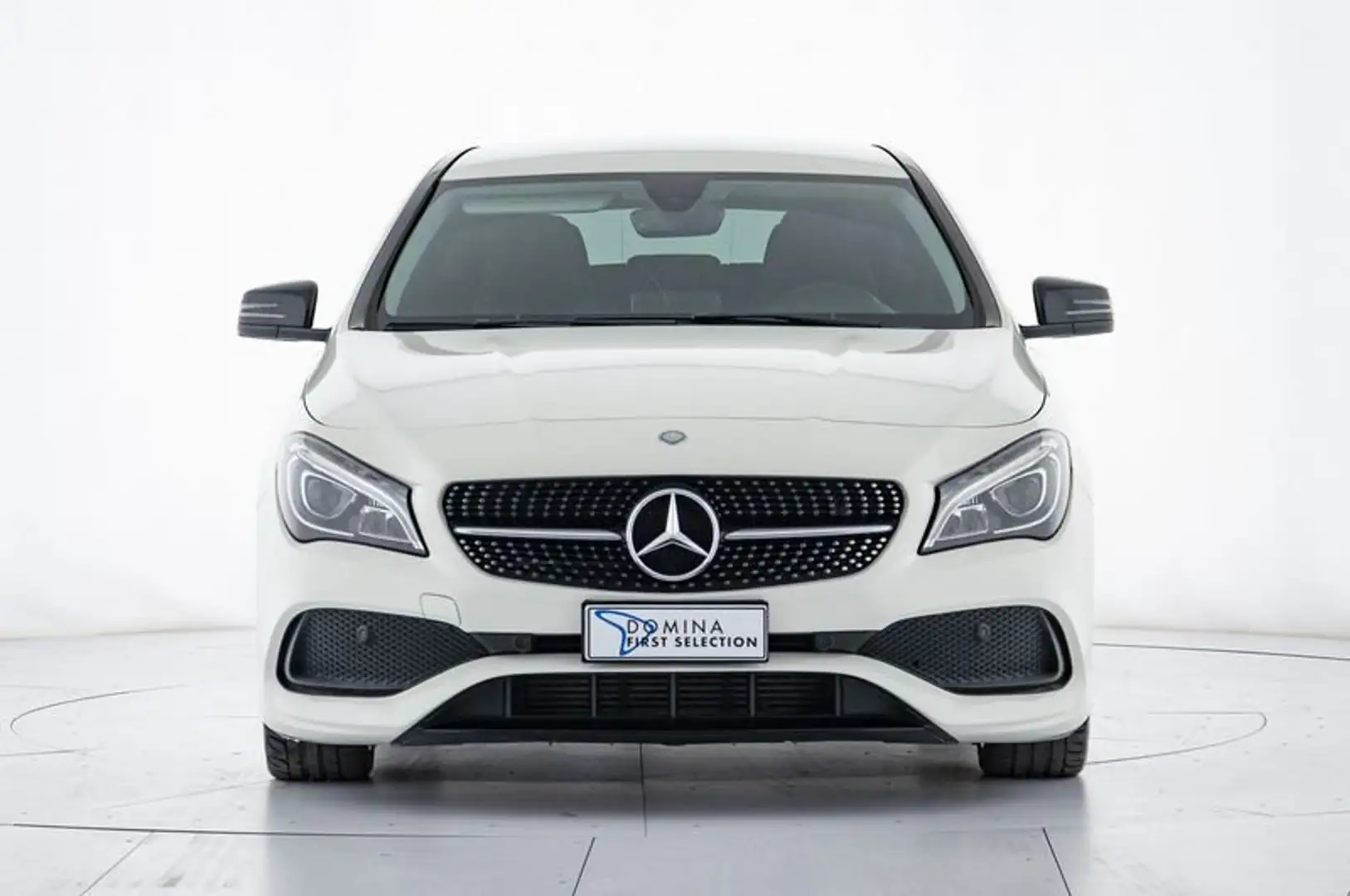 Mercedes-Benz CLA 200 200 d S.W. Automatic Premium - Pacchetto Dark Nig Bianco - 2