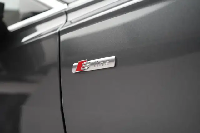 Audi A6 view 15