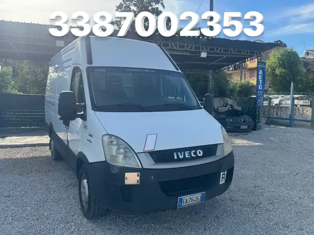 Iveco Daily tetto alto passo medio con ADR coibendato