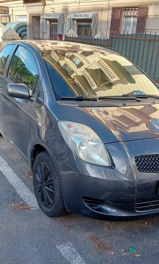 Toyota Yaris 3p 1.0 - 1