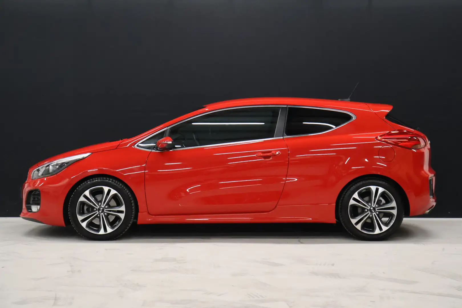 Kia ProCeed / pro_cee'd 1.0 T-GDi GT-Line [6-BAK, CAMERA, STUURVERWARMING, Rouge - 2