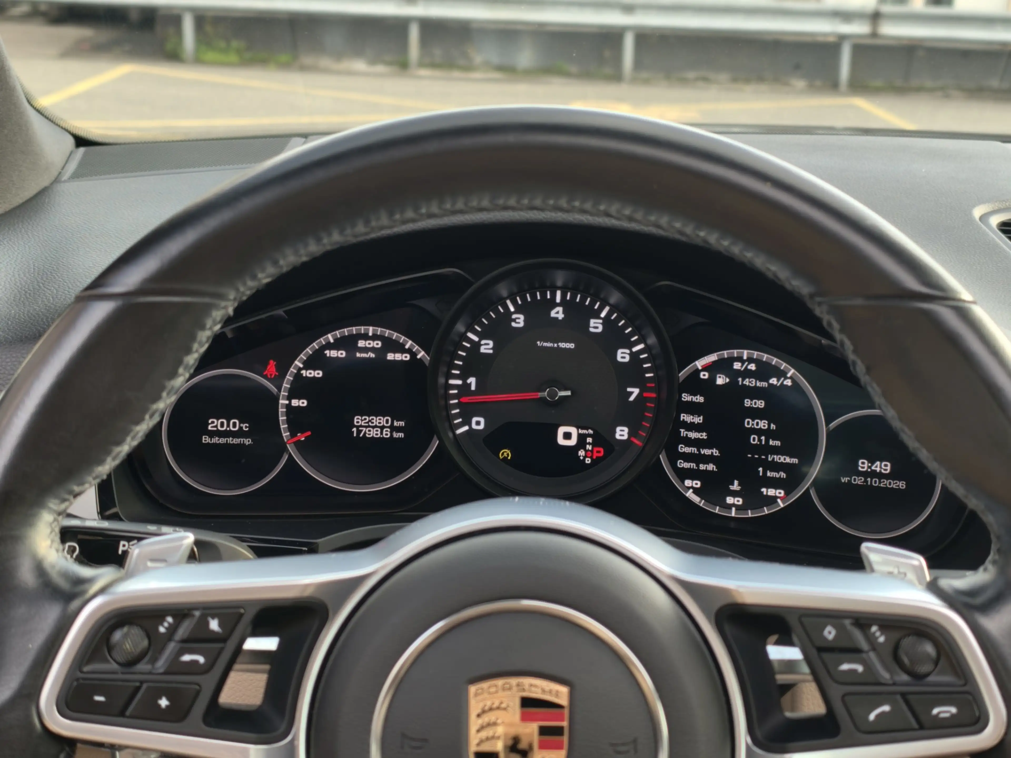 Porsche Cayenne 3.0 — photo 12