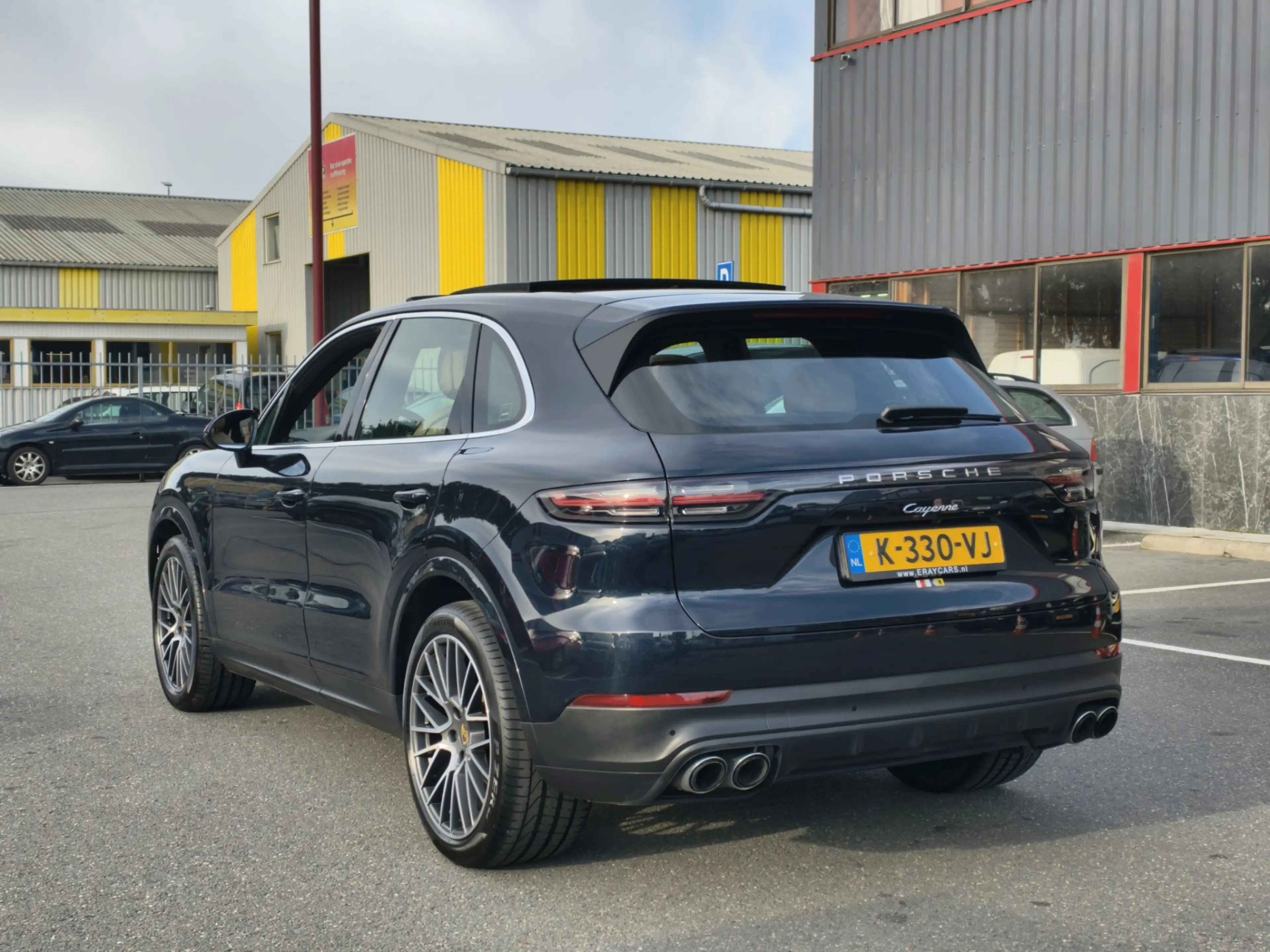 Porsche Cayenne 3.0 — photo 3