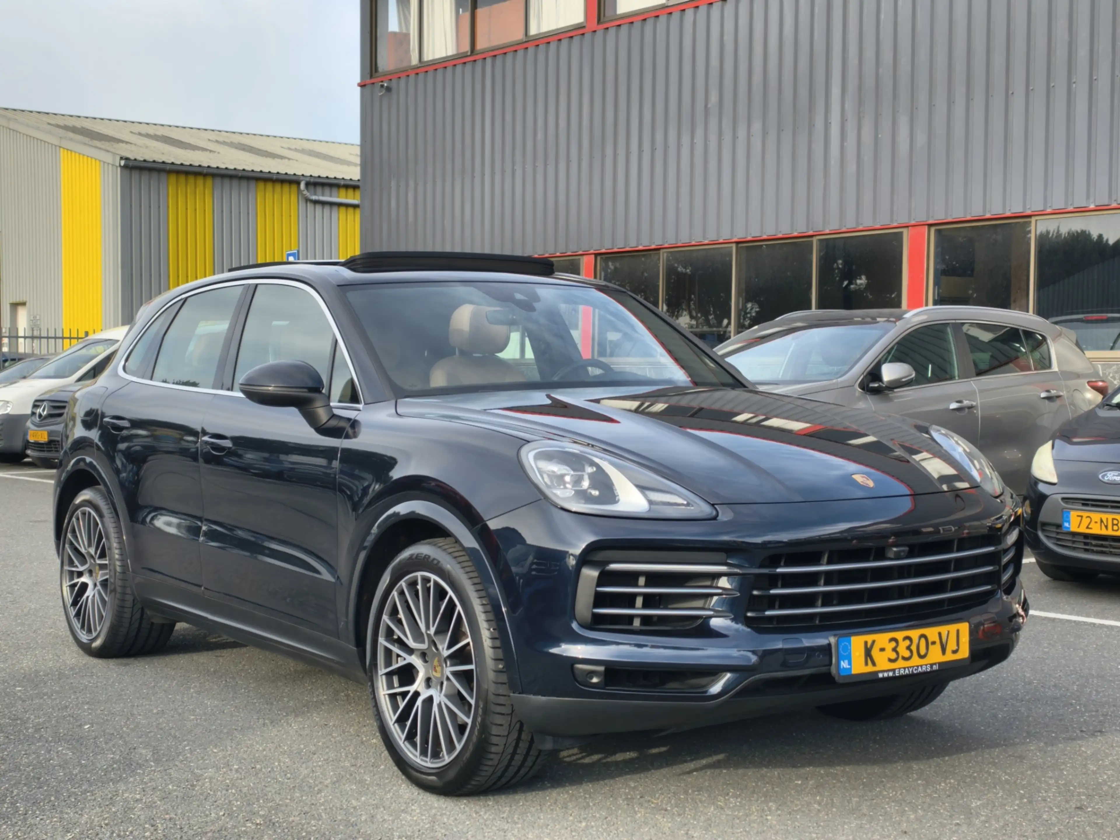Porsche Cayenne 3.0 — photo 7