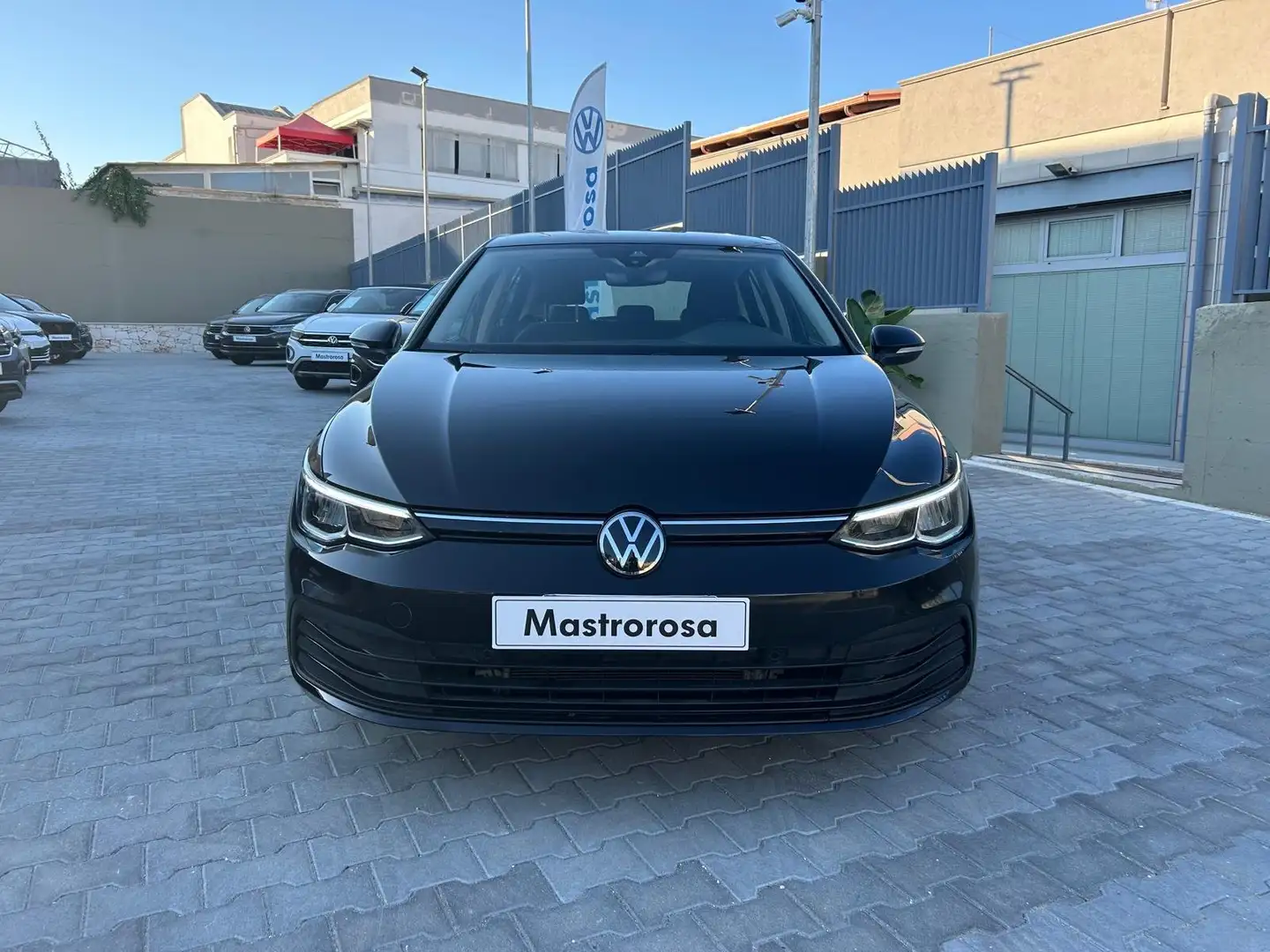 Volkswagen Golf Golf VIII 2020 2.0 tdi Life 115cv dsg Nero - 2