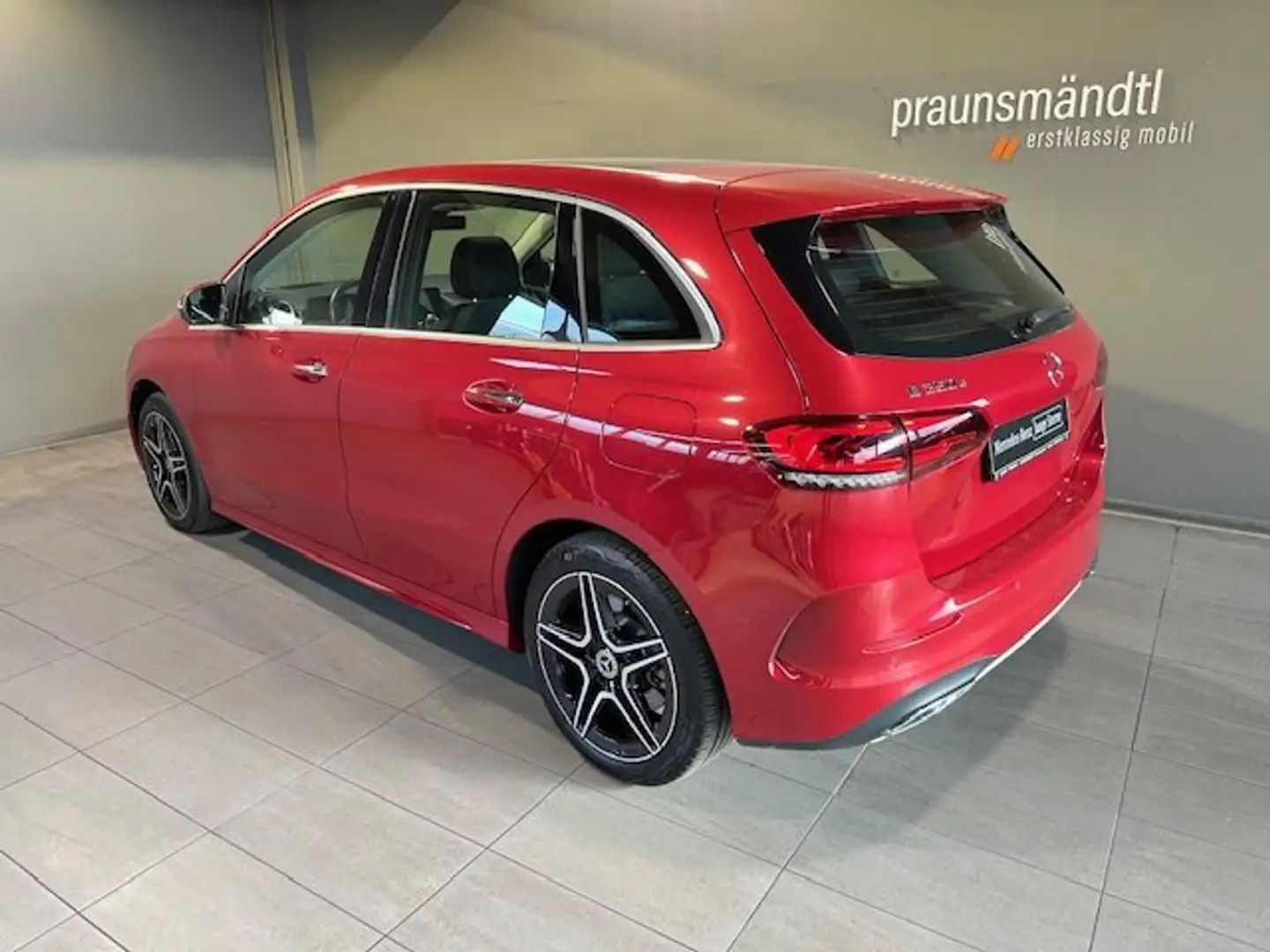 Mercedes-Benz B 250 e AMG MuBea/Pano/MBUX/DAB/Sound/Ambie/360° Schwarz - 2