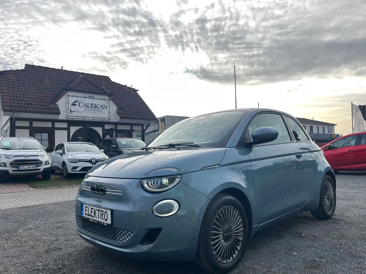 Fiat 500e 500 e Icon°Navi°Kamera°DAB°1.Hand Bleu - 1