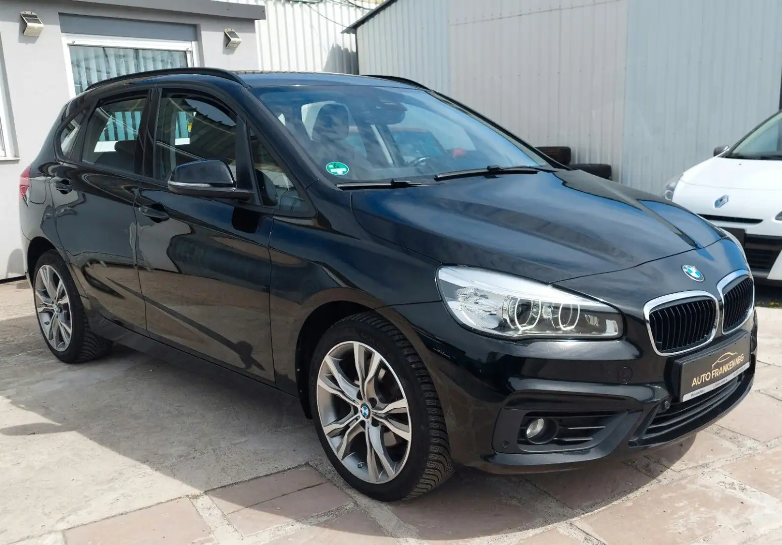 BMW 218 Tourer Van 218 d Advantage/KAMER/NAVI /XENON Noir - 1