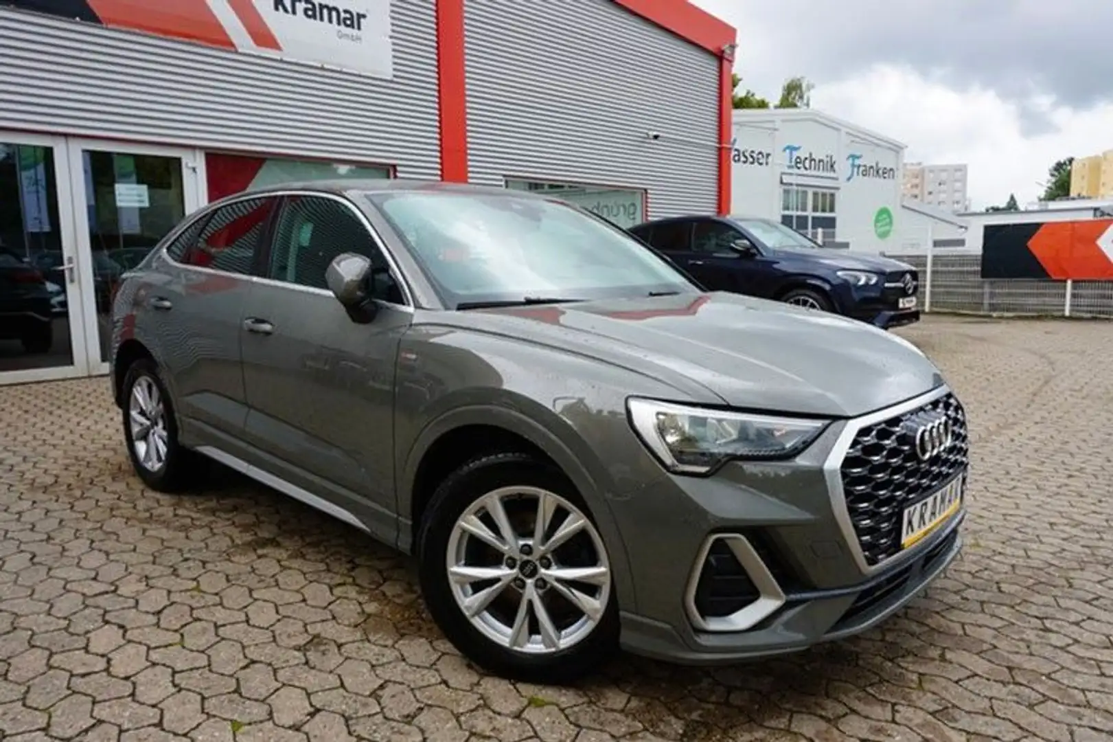 Audi Q3 35TDI Sportback S-Tronic S-Line Kamera/B&O Grijs - 2