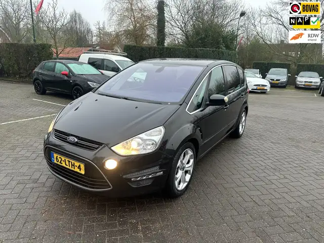Ford S-Max 2.0 EcoBoost Titanium 7p automaat . leer , navigat