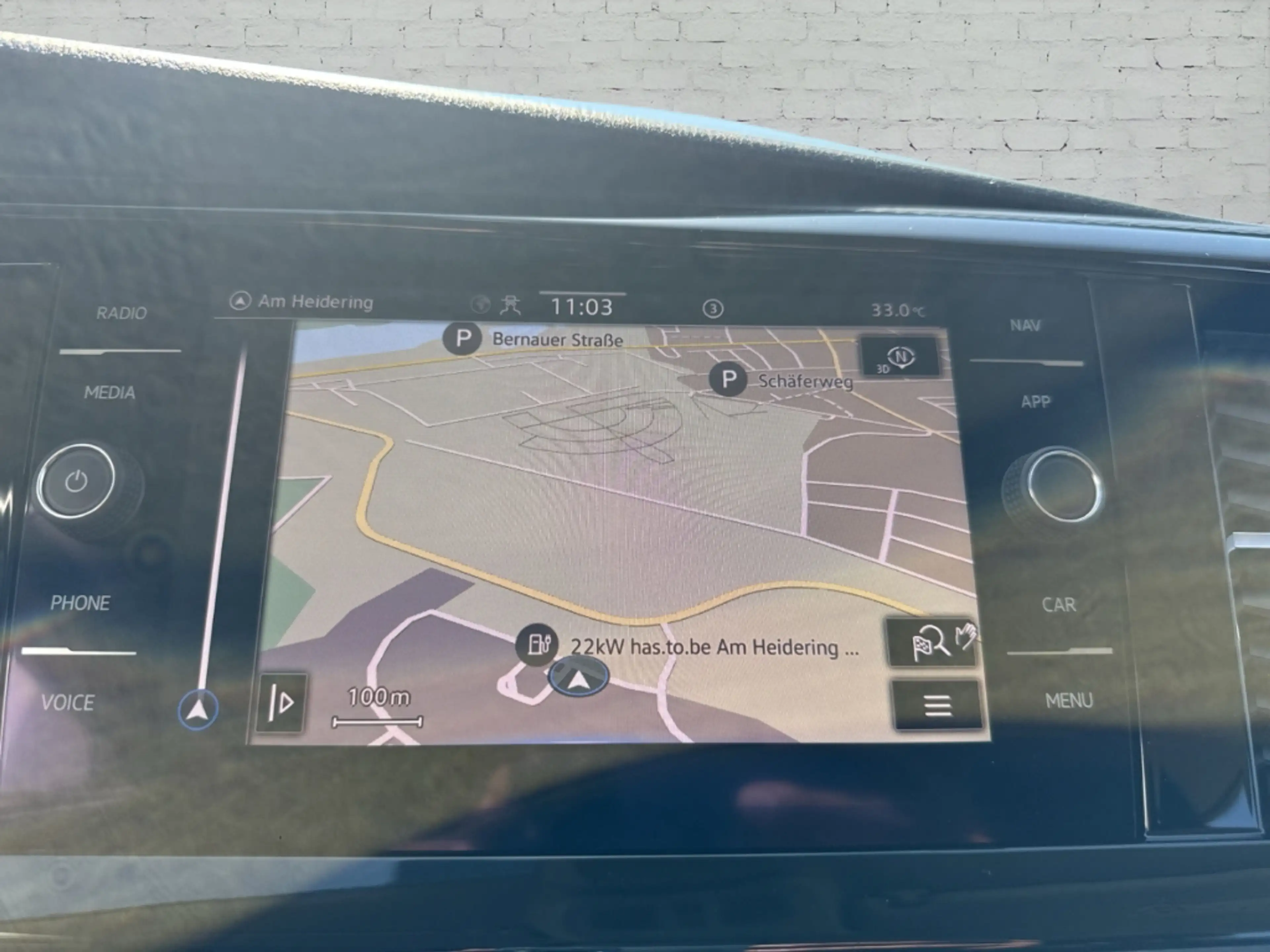 Volkswagen T6.1 Multivan 2.0 TDI DSG Generation Six StandHZG Navi LED Dyn. — photo 7