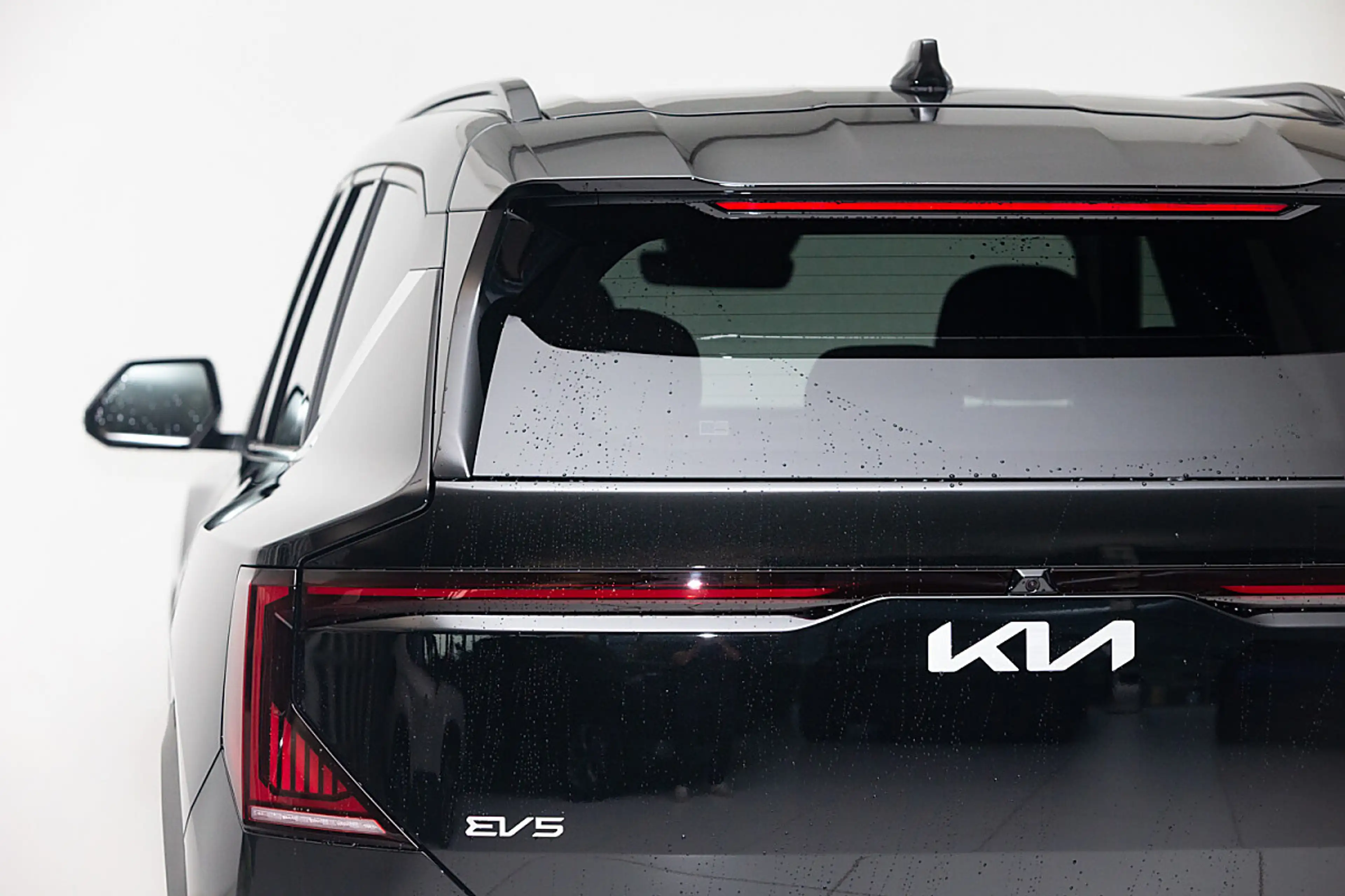 Kia EV5 265 AWD 81,4kWh Air — photo 3