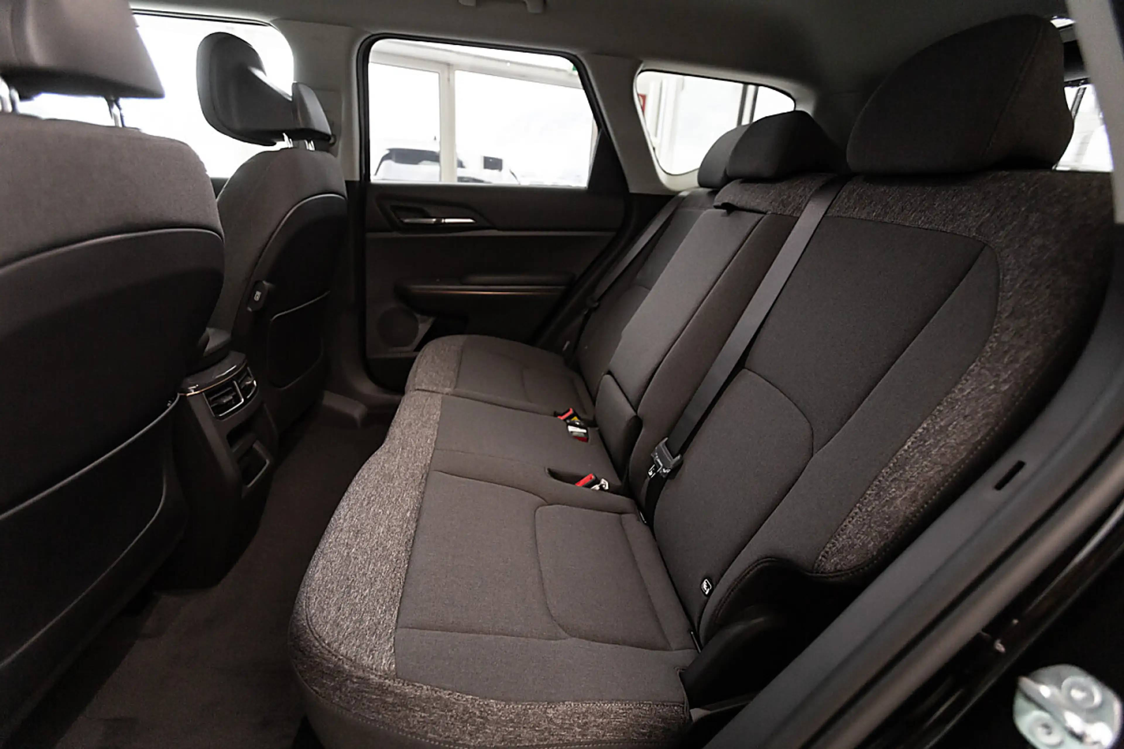 Kia EV5 265 AWD 81,4kWh Air — photo 4