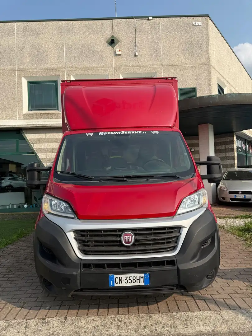 Fiat Ducato CON SPONDA POSTERIORE CARICATRICE Rosso - 1