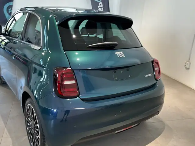 Fiat 500 view 5
